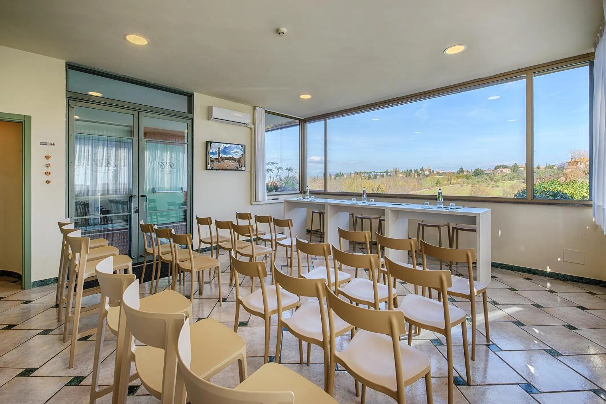 Business facilities in Hotel Castello