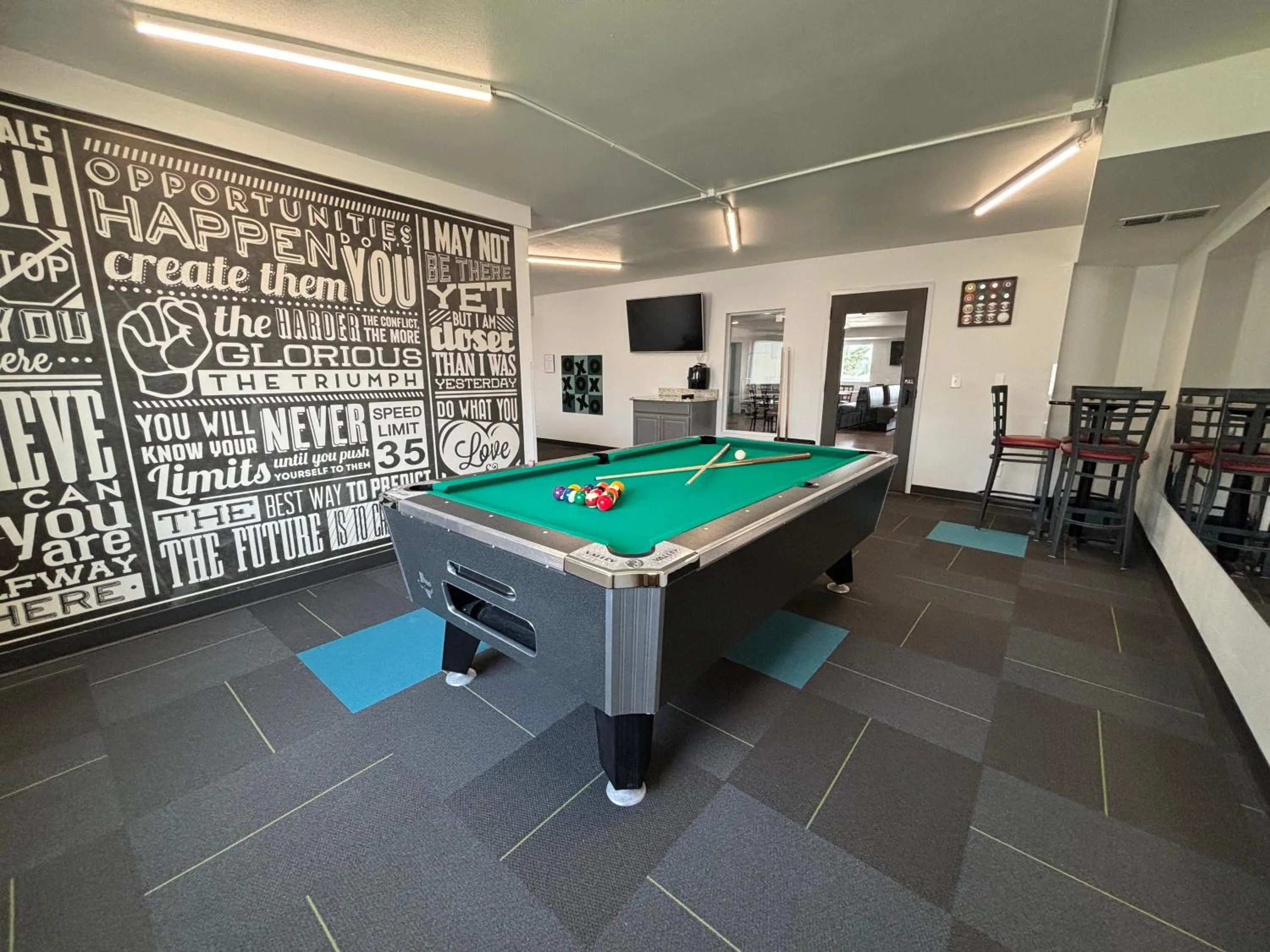 Game Room in Hotel Pommier Indianola