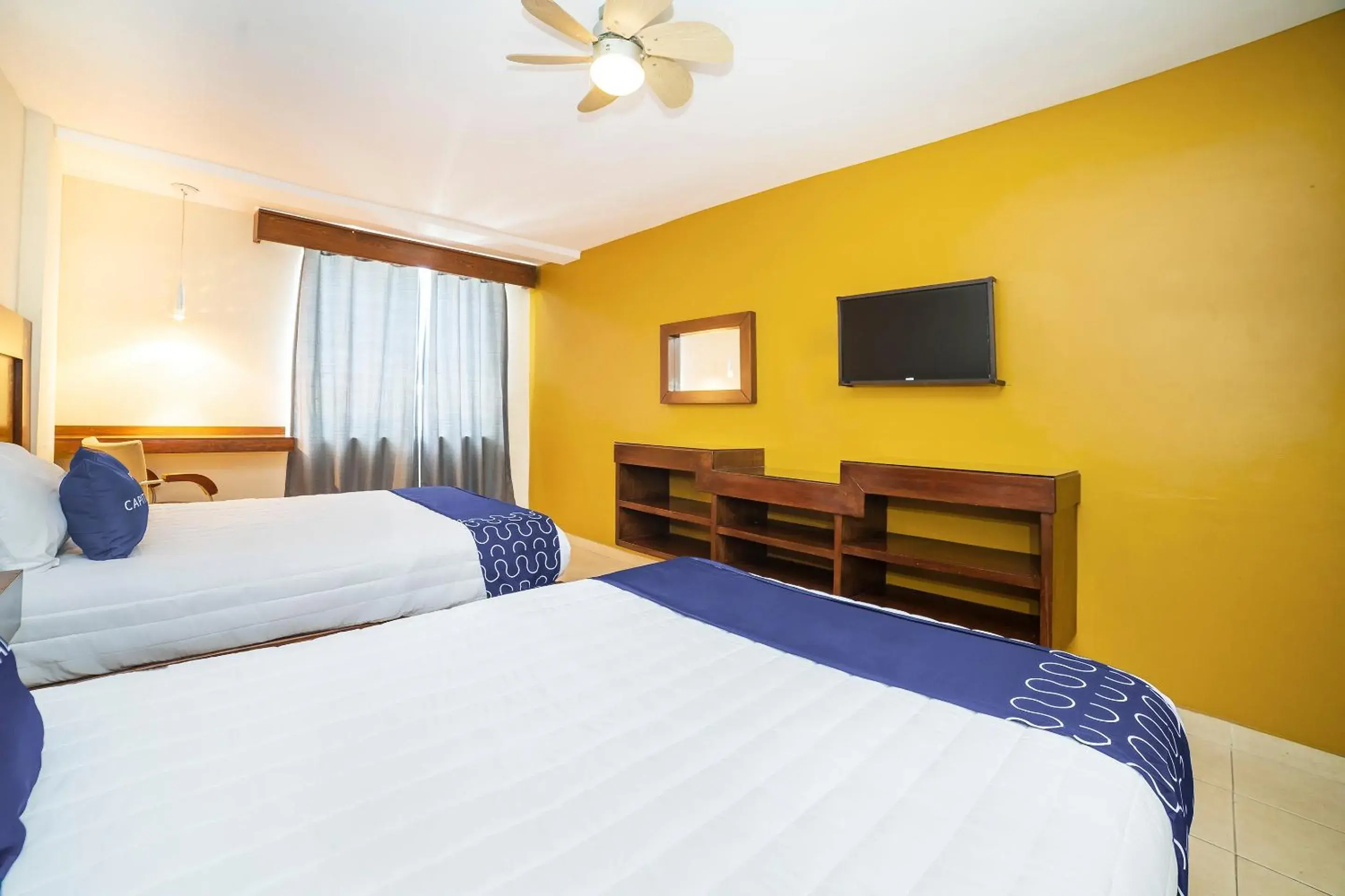 Standard Two Beds in Capital O Hotel Casa Blanca Standard Two Beds in Capital O Hotel Casa Blanca