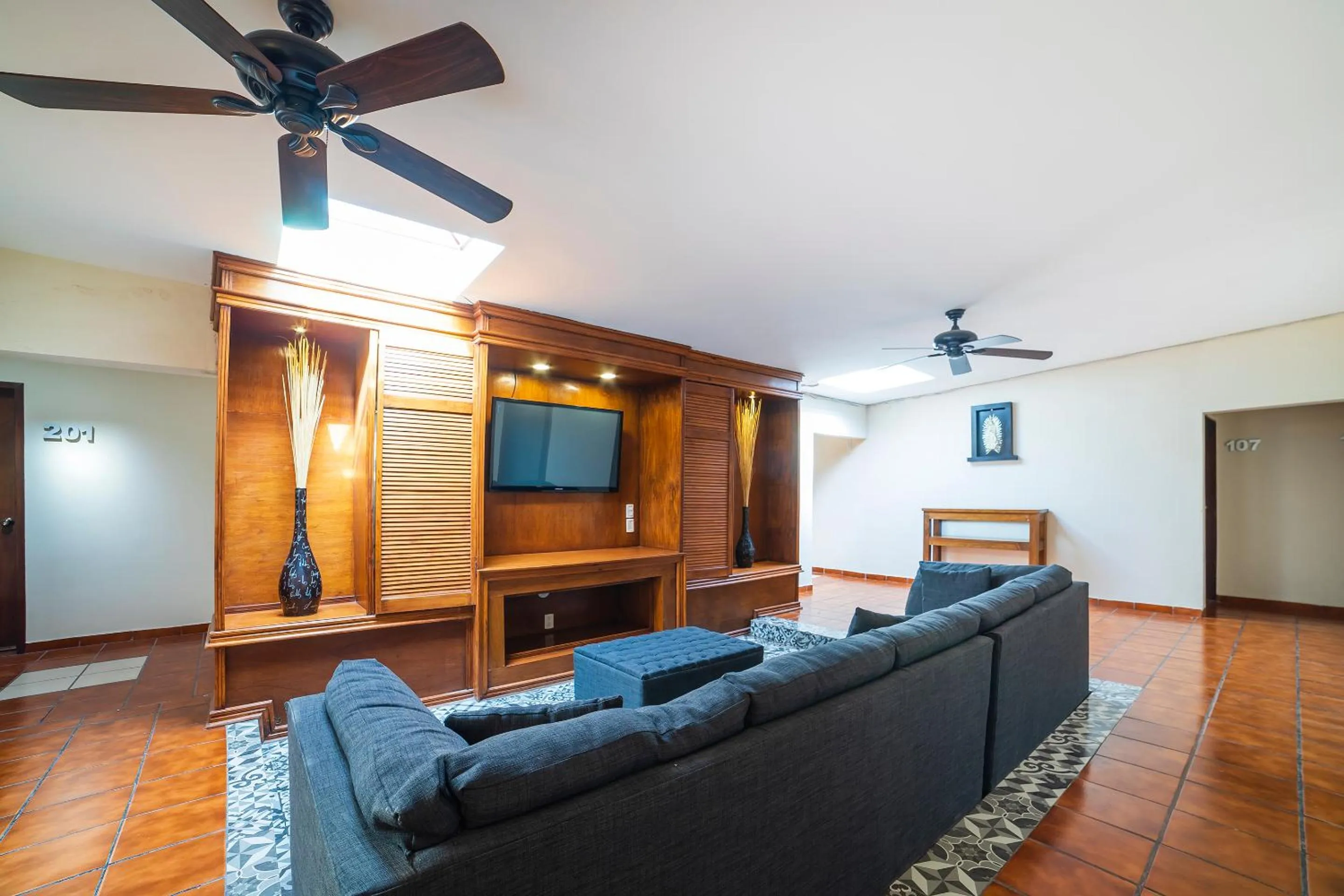 Seating area in Capital O Hotel Casa Blanca