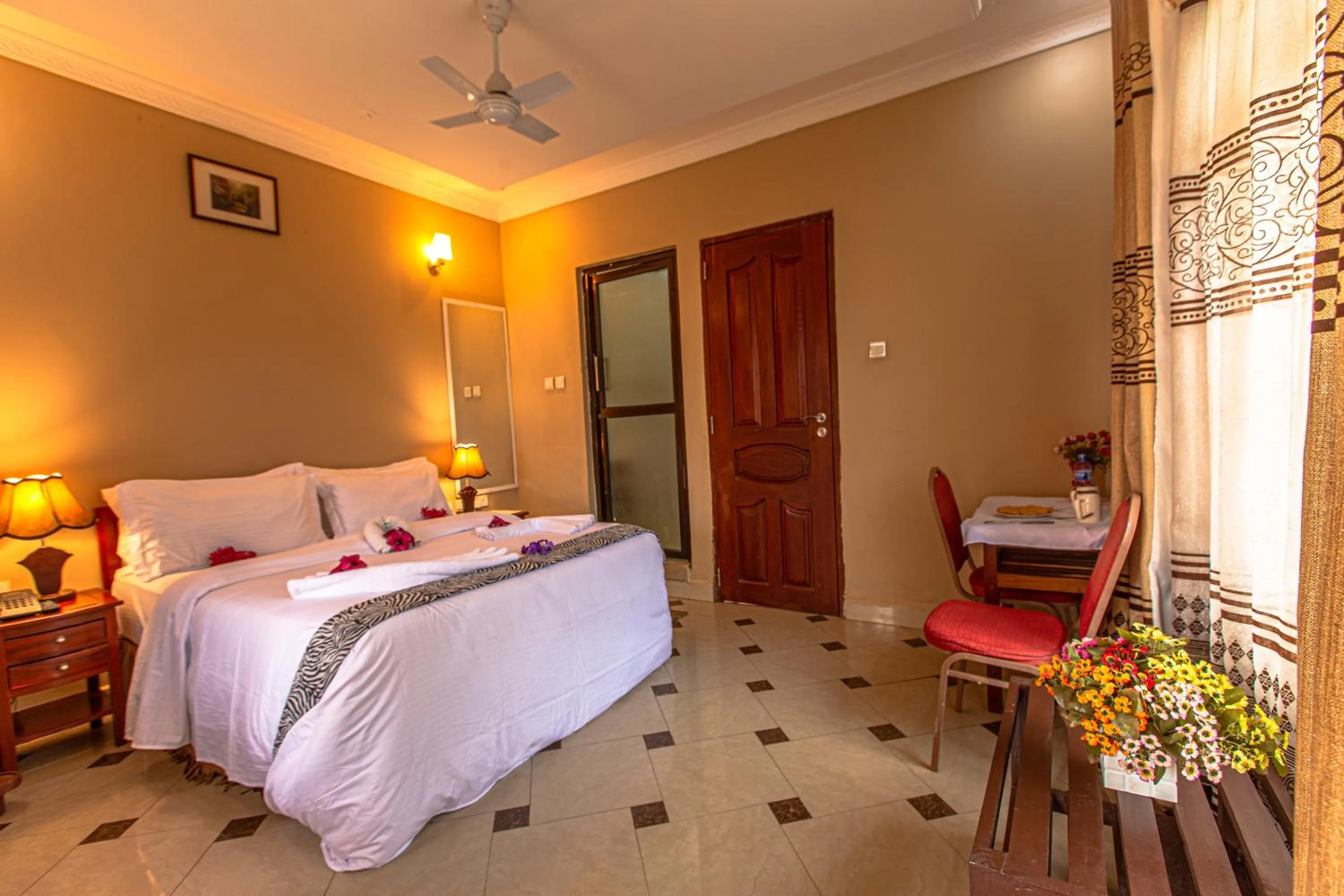 Photo of the whole room in The Lahe Hotels