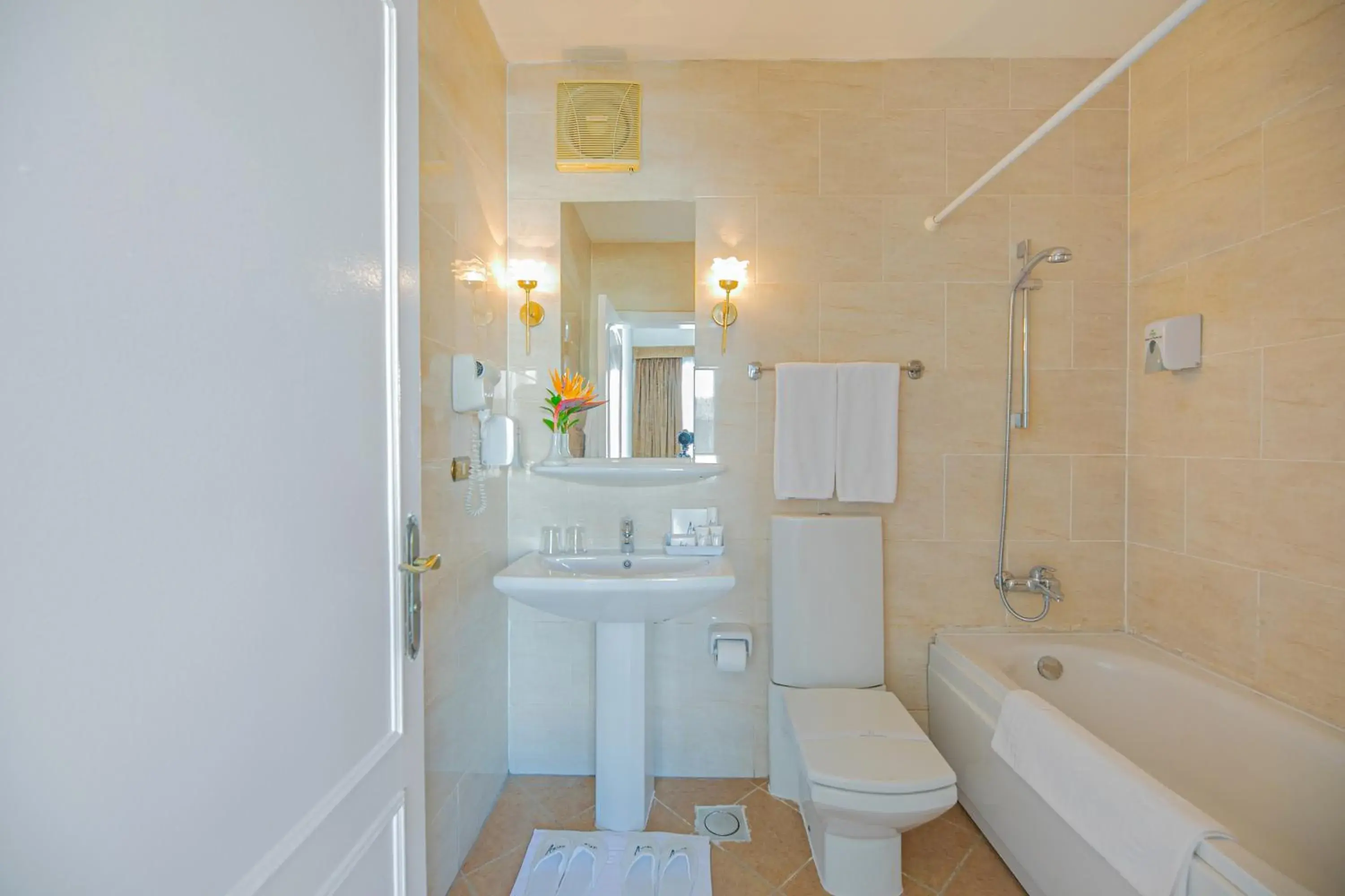 Azur Room in Marlin Inn Azur Resort Azur Room in Marlin Inn Azur Resort