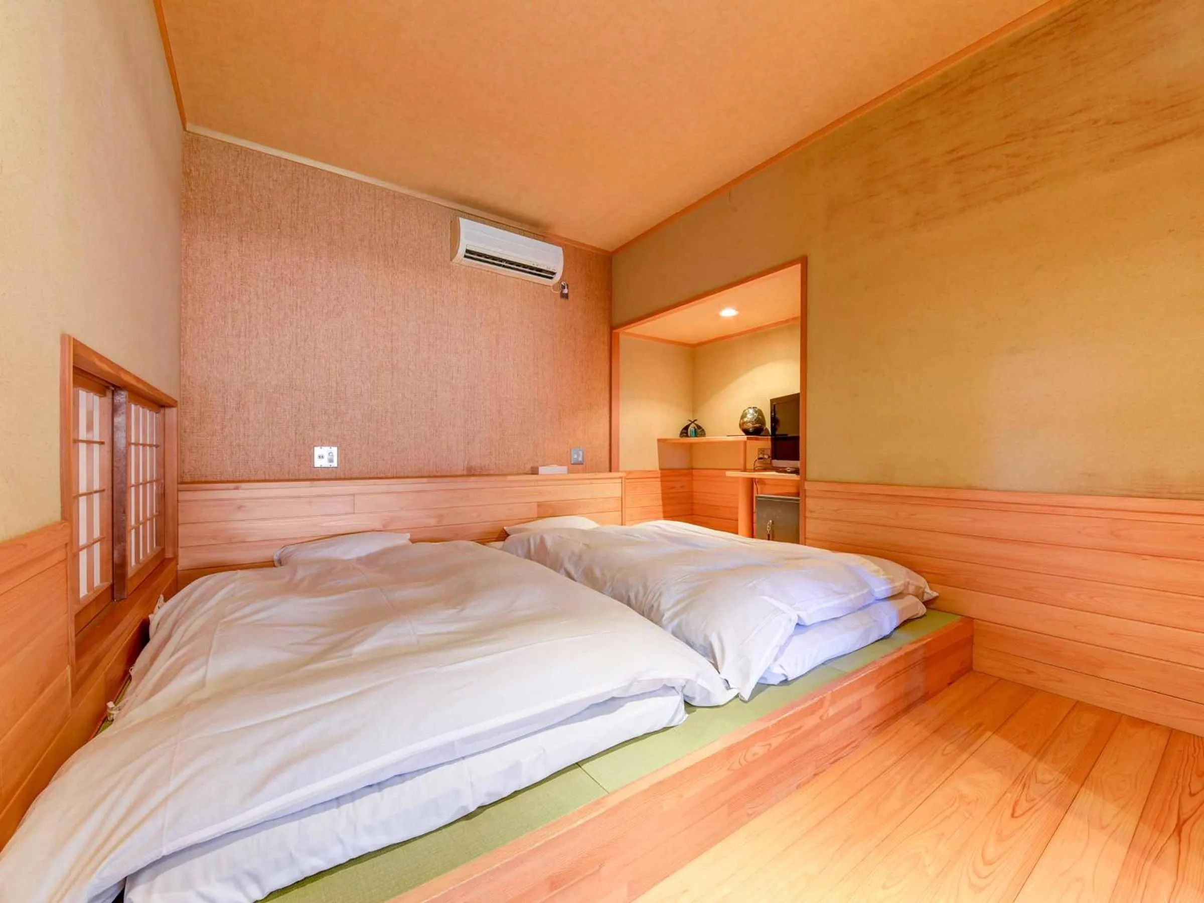 Photo of the whole room, Bed in Spa&Resort Kujukuri Taiyou-no-sato