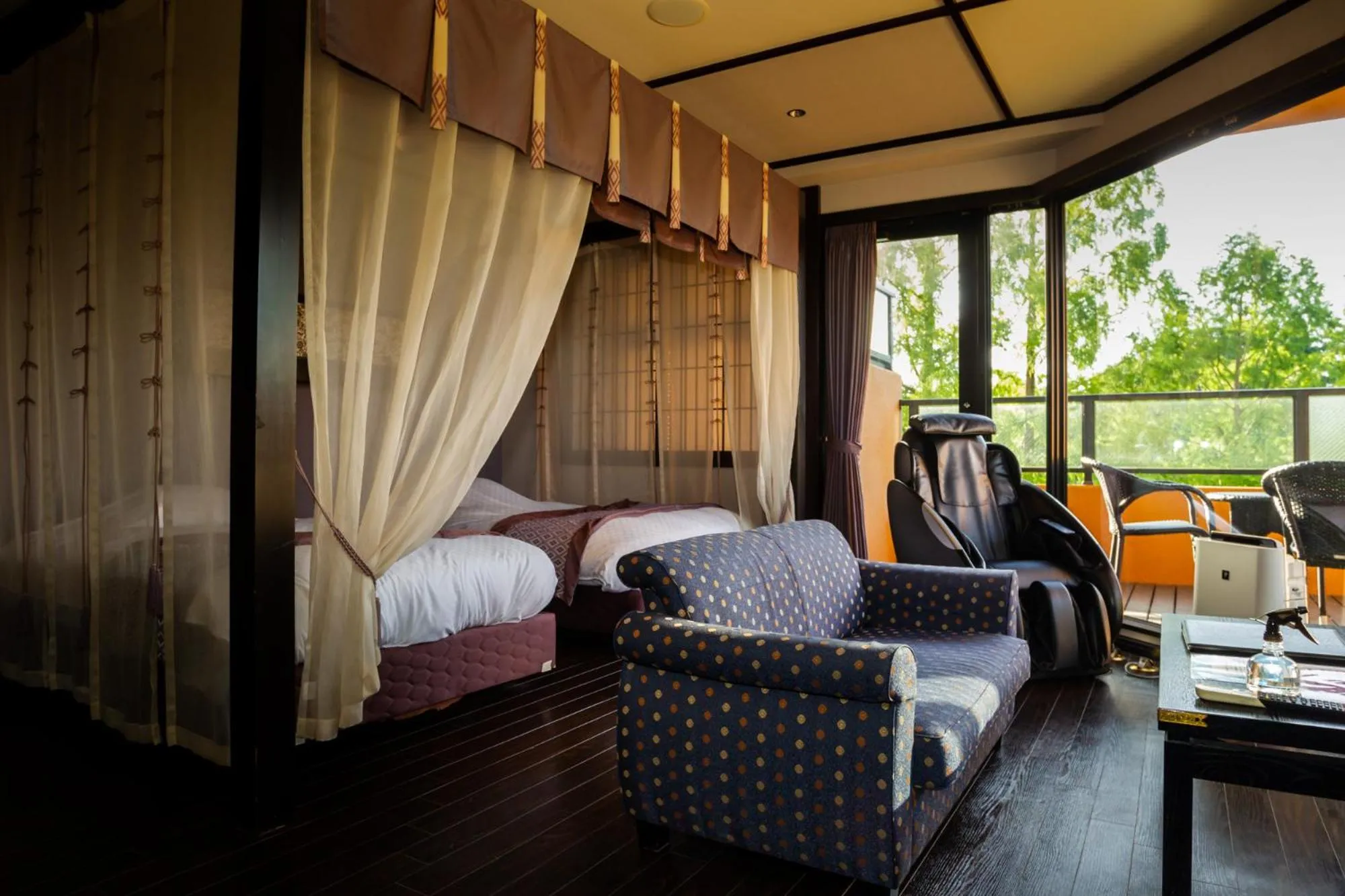 Living room, Bed in Saiou no Miya