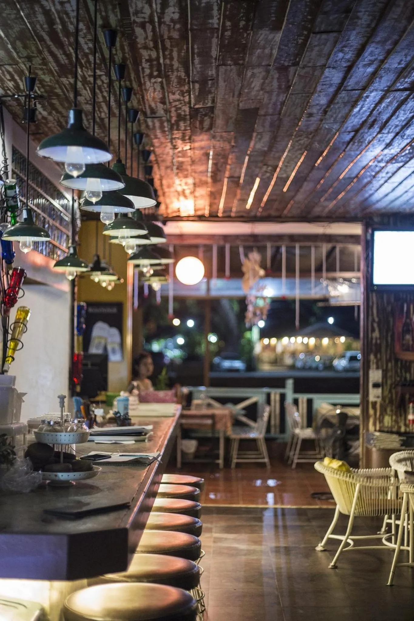 Restaurant/places to eat in Tamajun Hotel