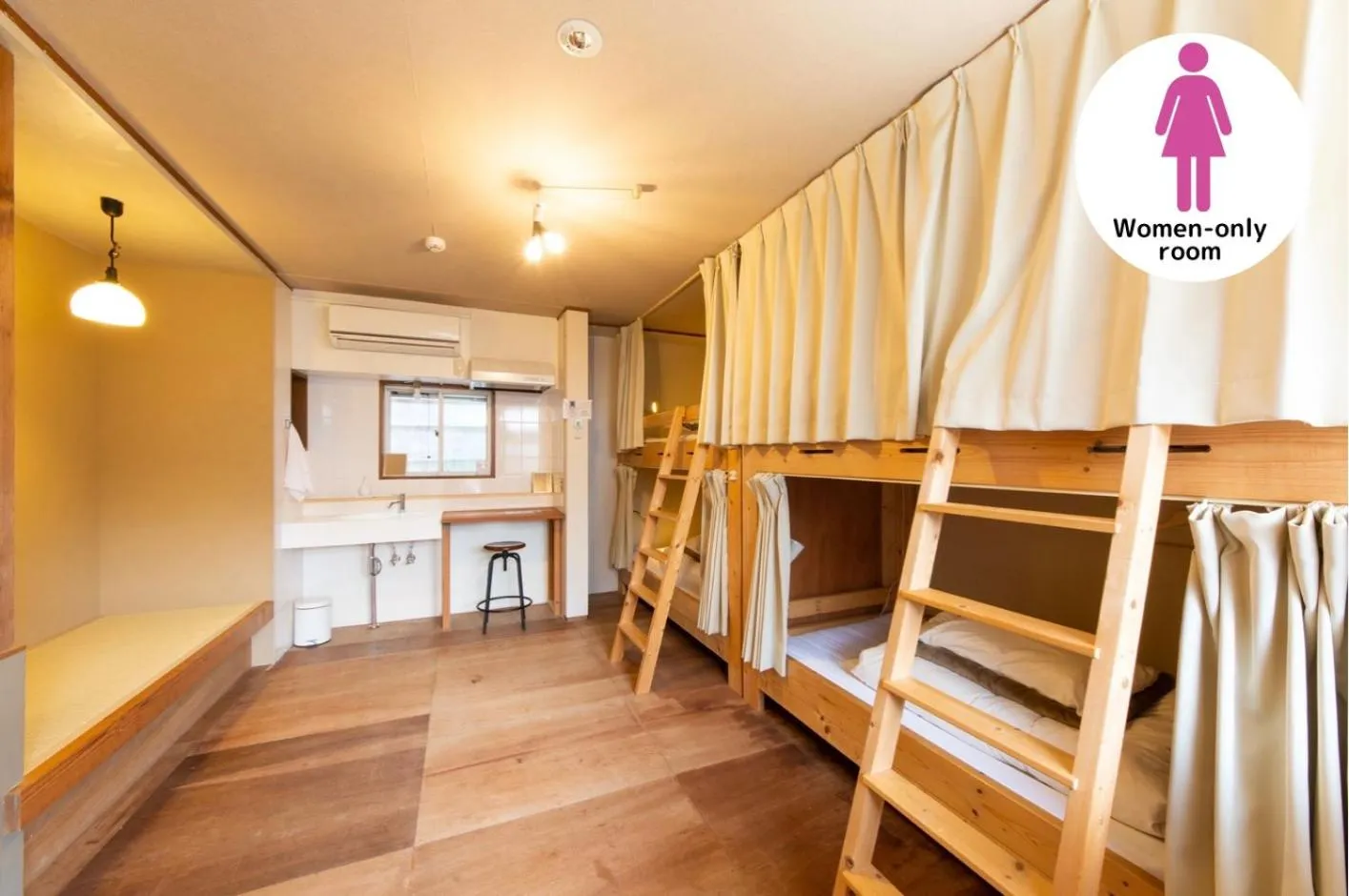 Bed in Yuzan Guesthouse