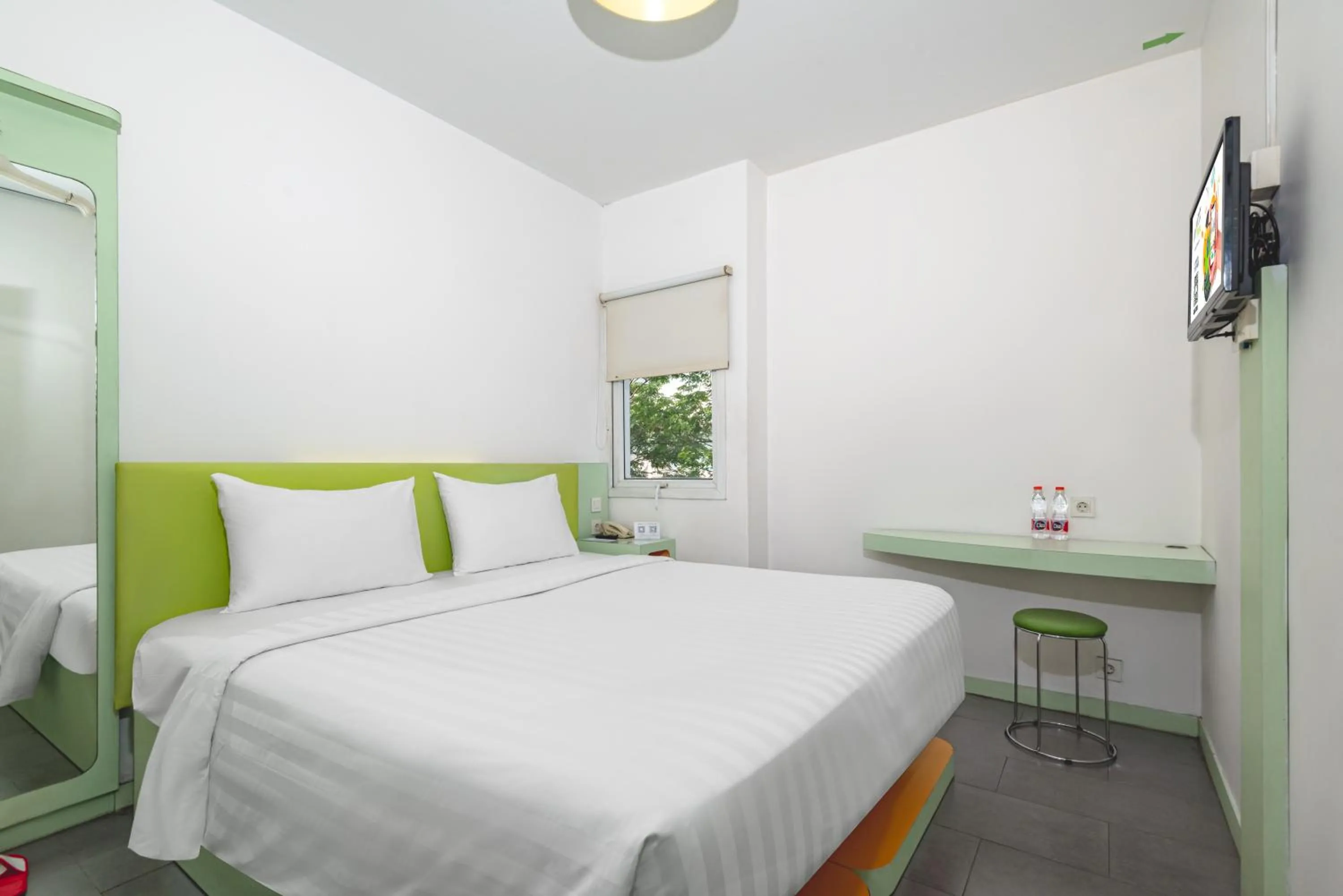 Bedroom in Swift Inn Aeropolis Airport