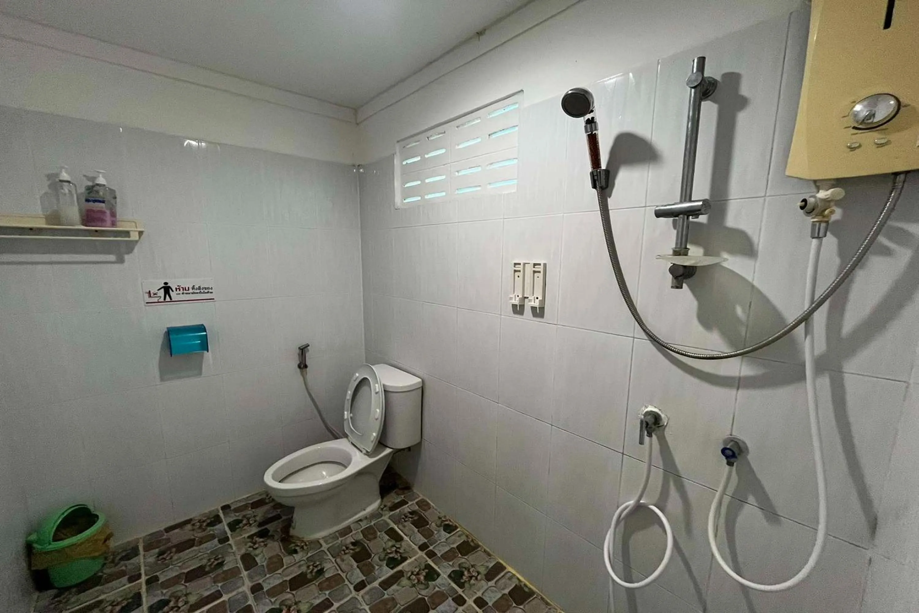 Bathroom in Ruai Thong Pong Pai Resort