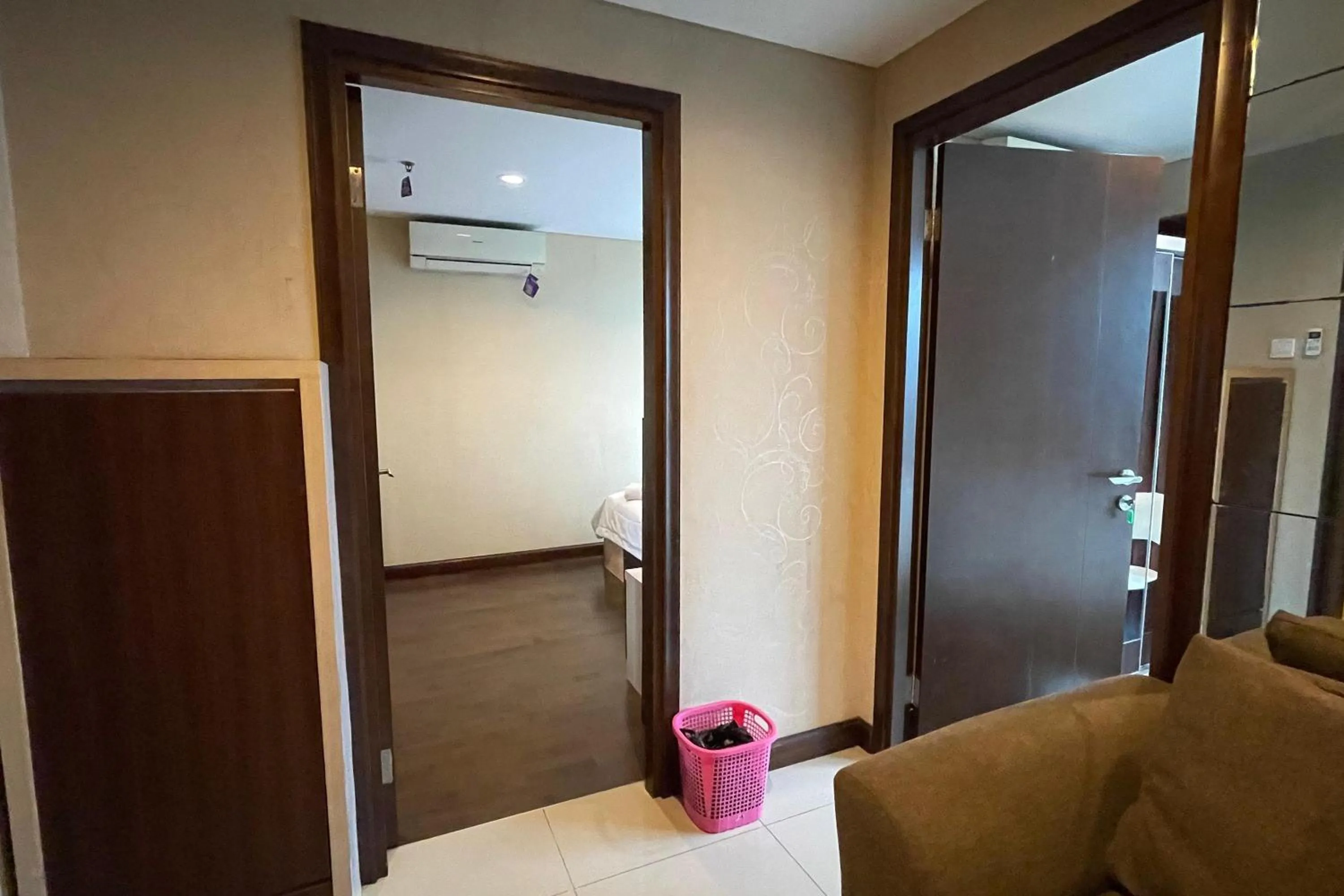 Area and facilities, Bed in eL ROYALE by Farizi Rooms