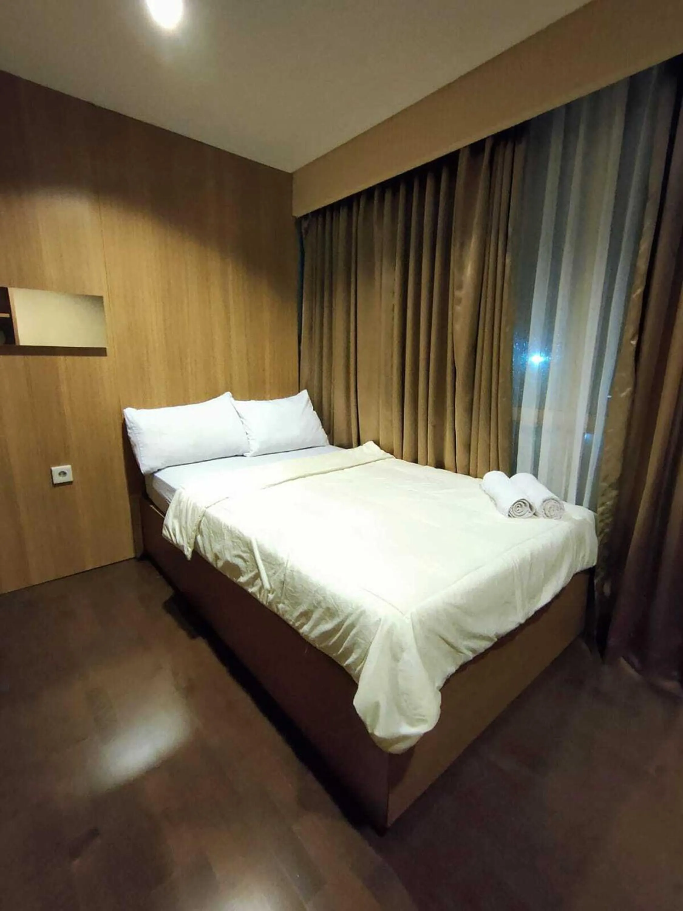 Bed in eL ROYALE by Farizi Rooms