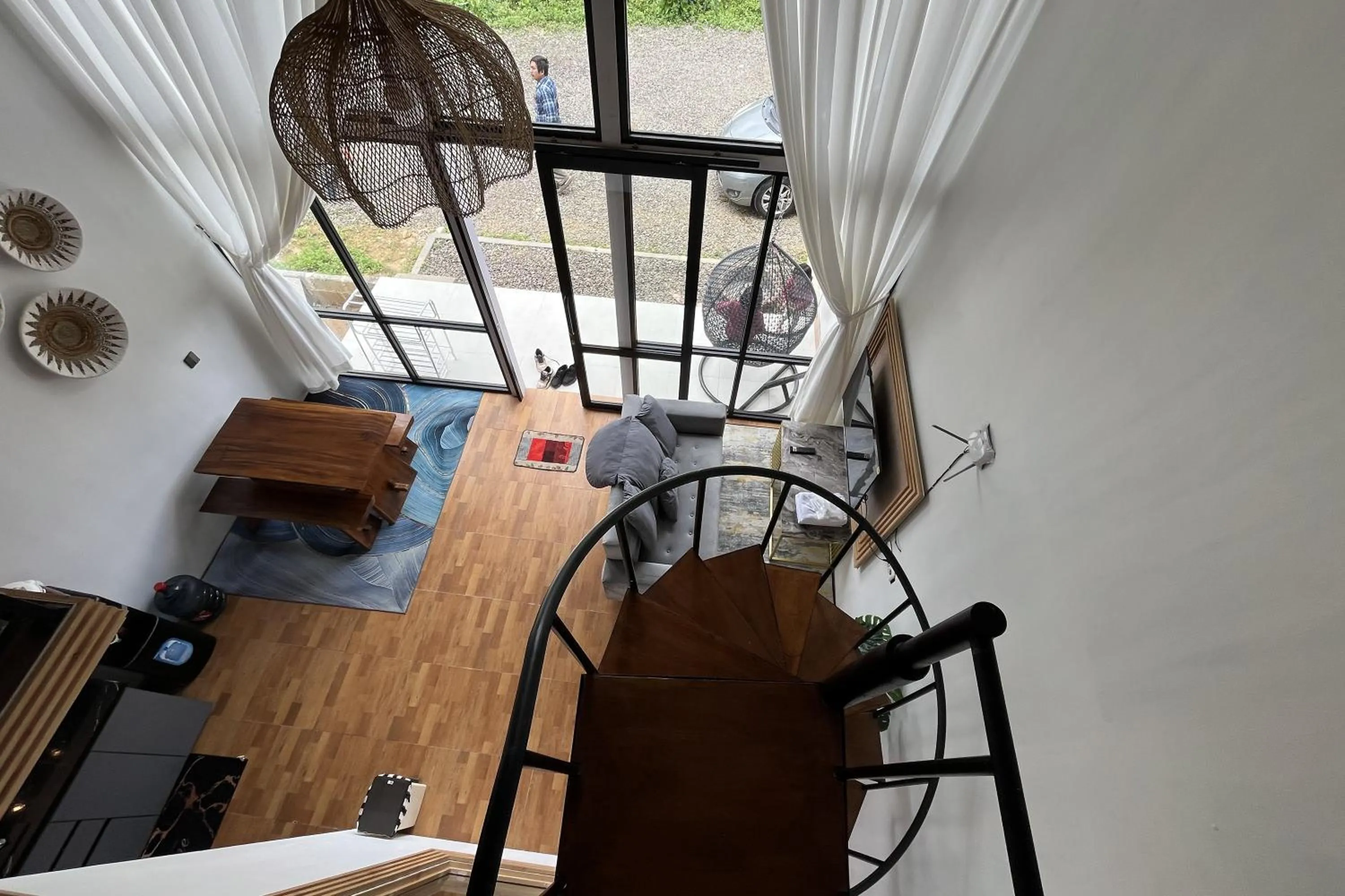 Seating area in Fifa Cabin 3 by Fifa Grup