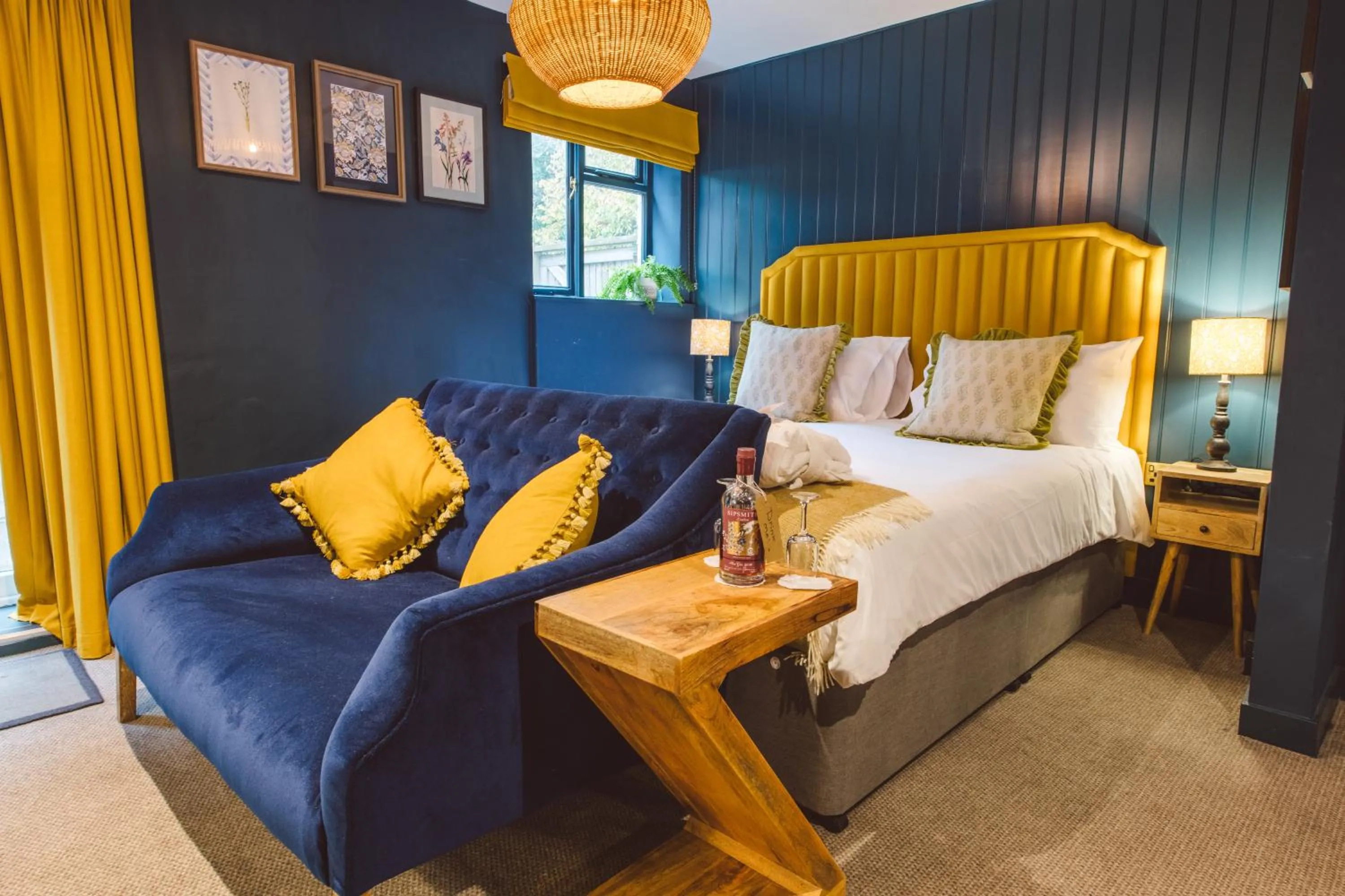 Bed in Bel And The Dragon-Churt