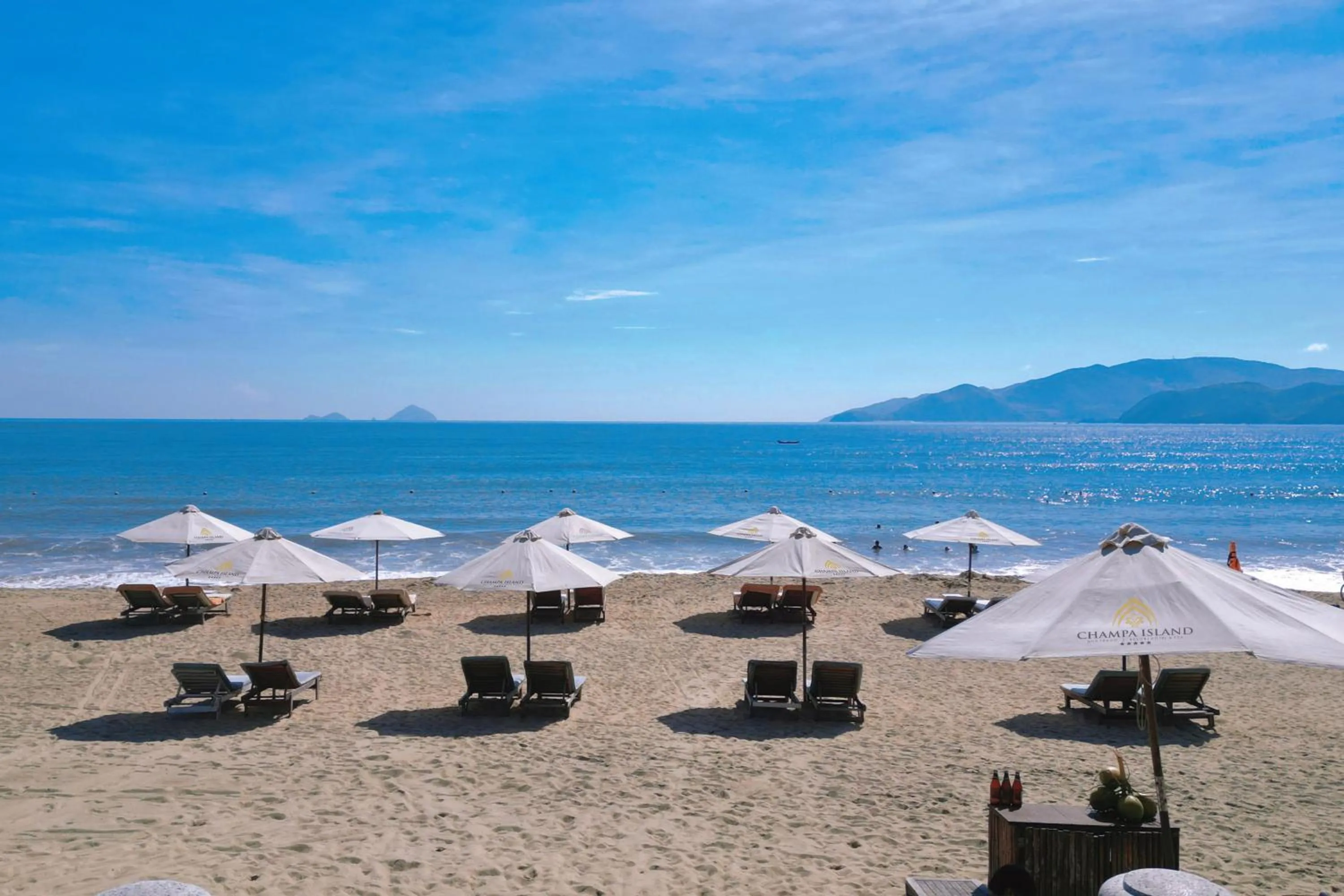 Beach in Champa Island Nha Trang - Resort Hotel & Spa