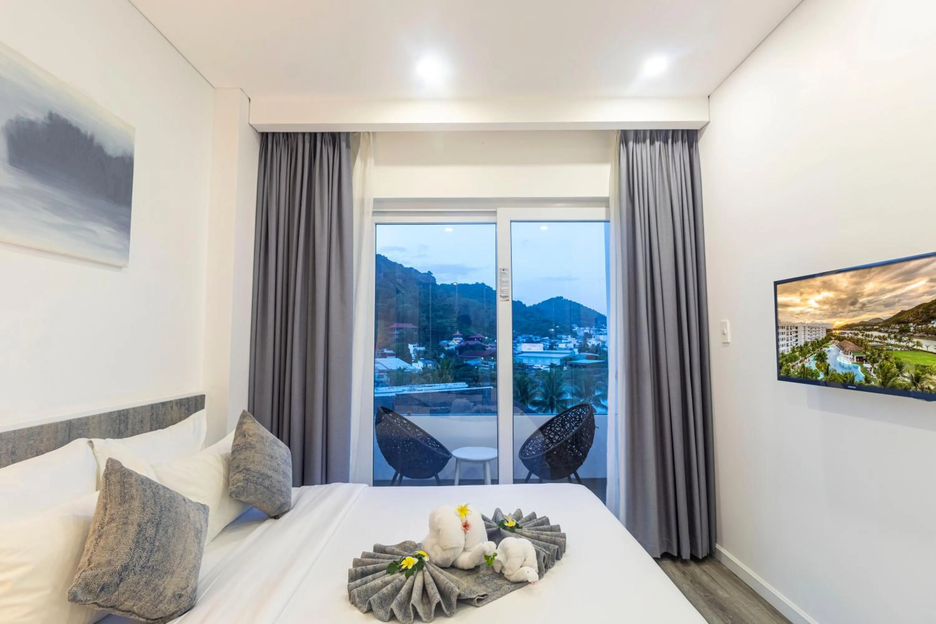 Bedroom, Bed in Champa Island Nha Trang - Resort Hotel & Spa