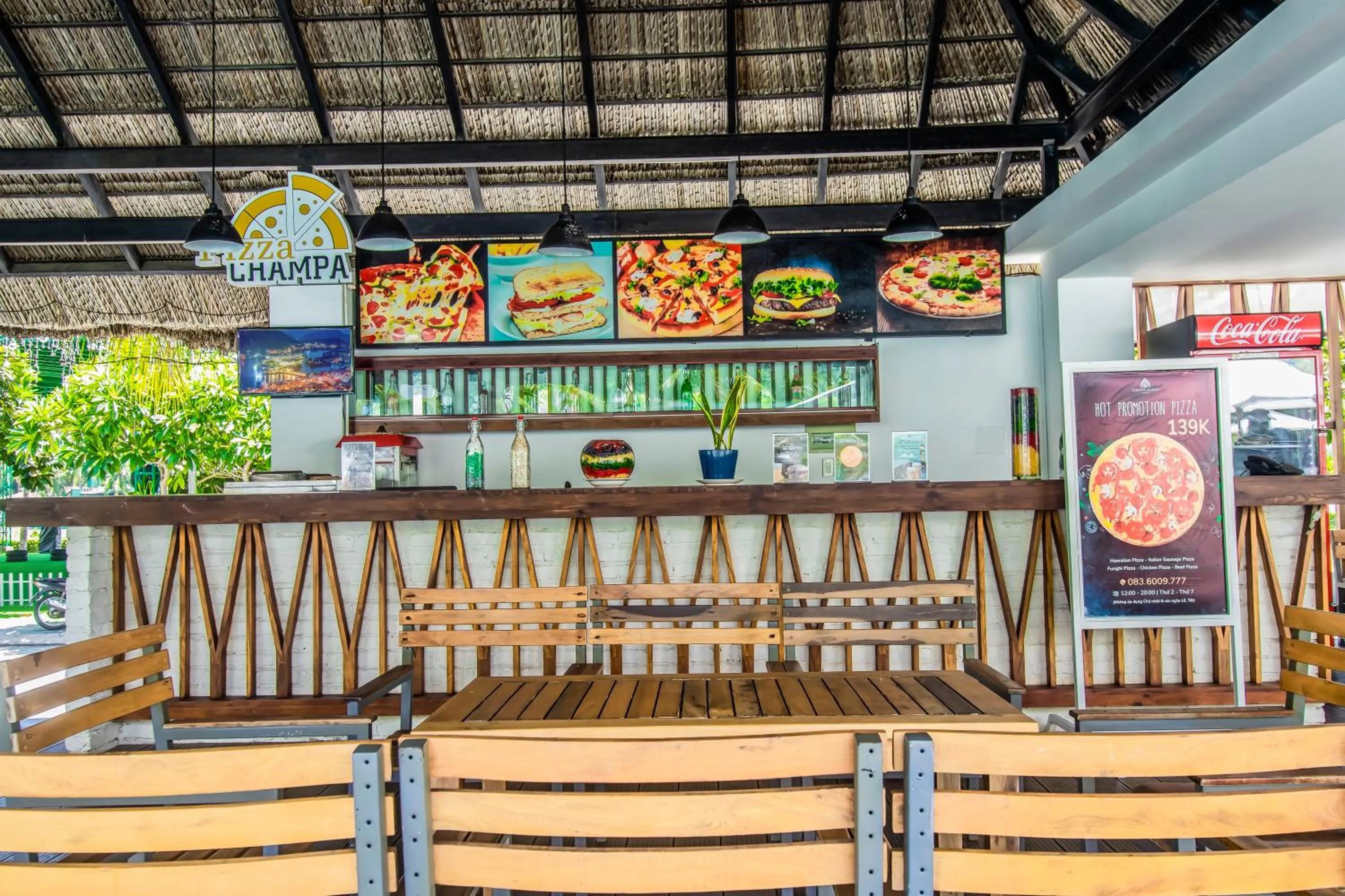 Lounge or bar in Champa Island Nha Trang - Resort Hotel & Spa