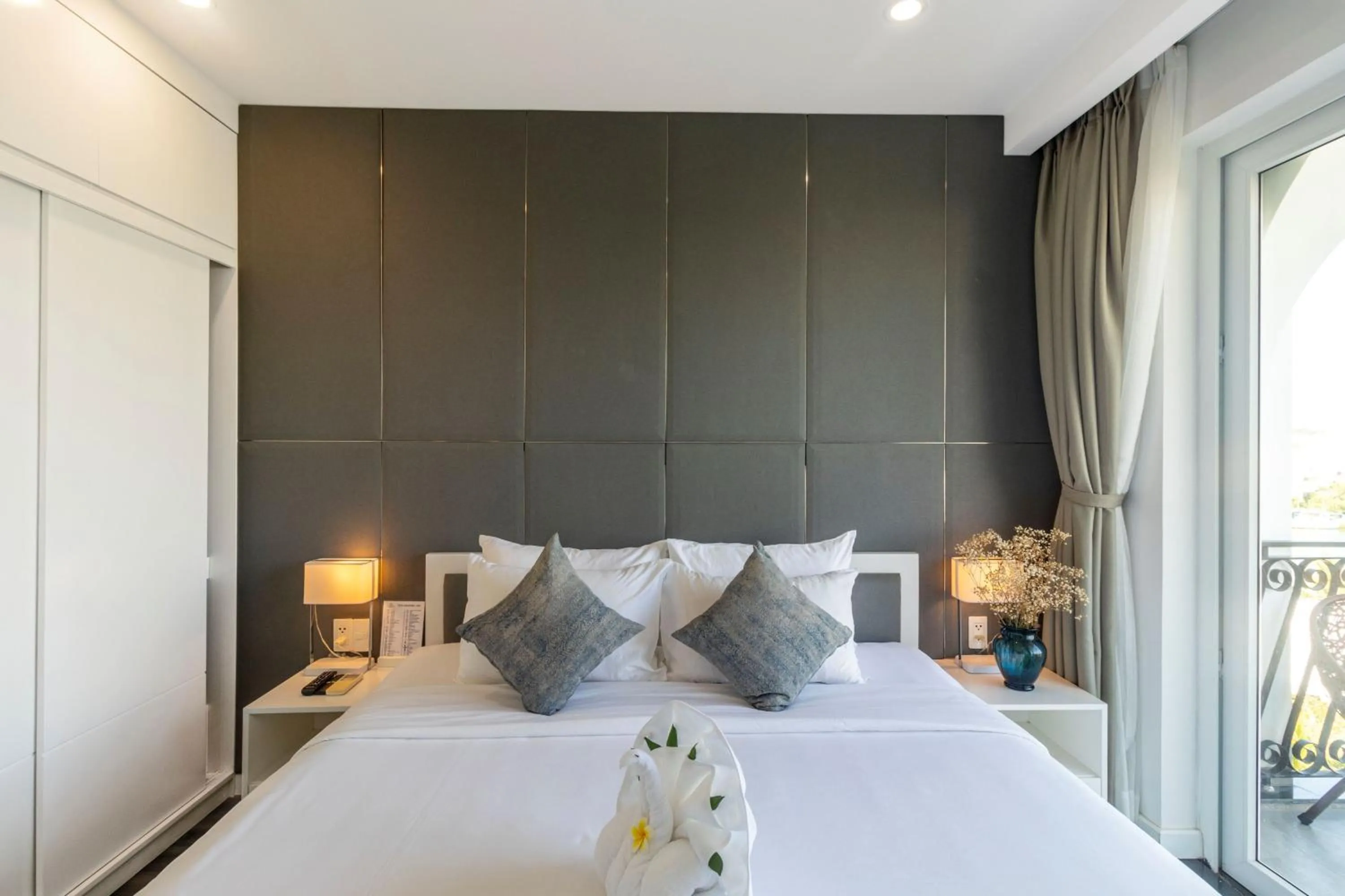 Bed in Champa Island Nha Trang - Resort Hotel & Spa