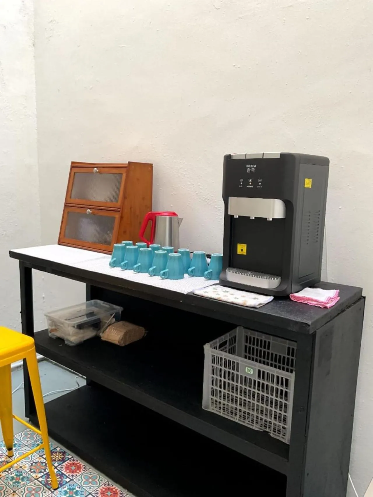 Kitchen or kitchenette in 39 Love Lane - Smart Intelligent Inn Georgetown