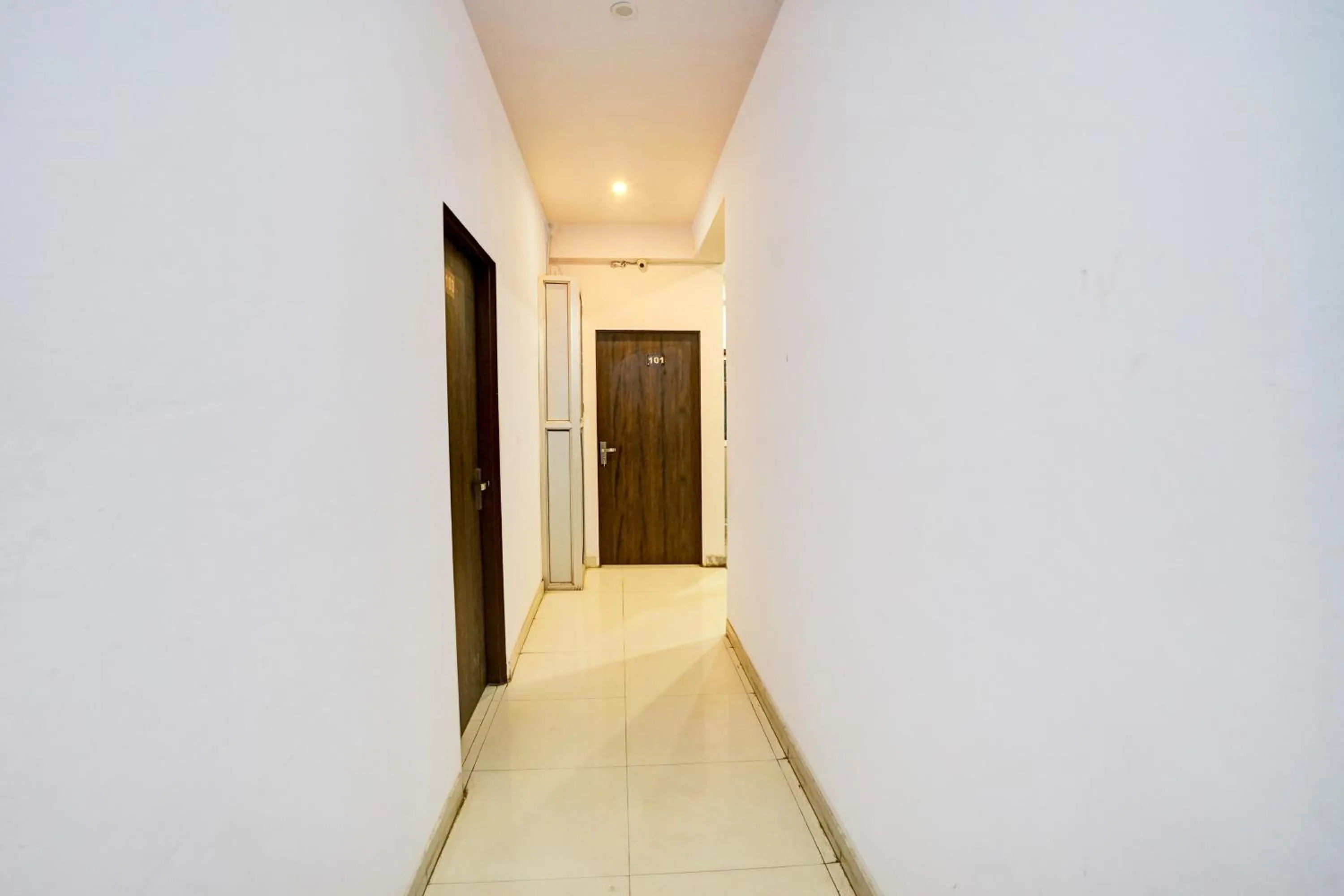 Lobby or reception in Hotel O Jagatpura Near JTM Mall Formerly Royan Inn