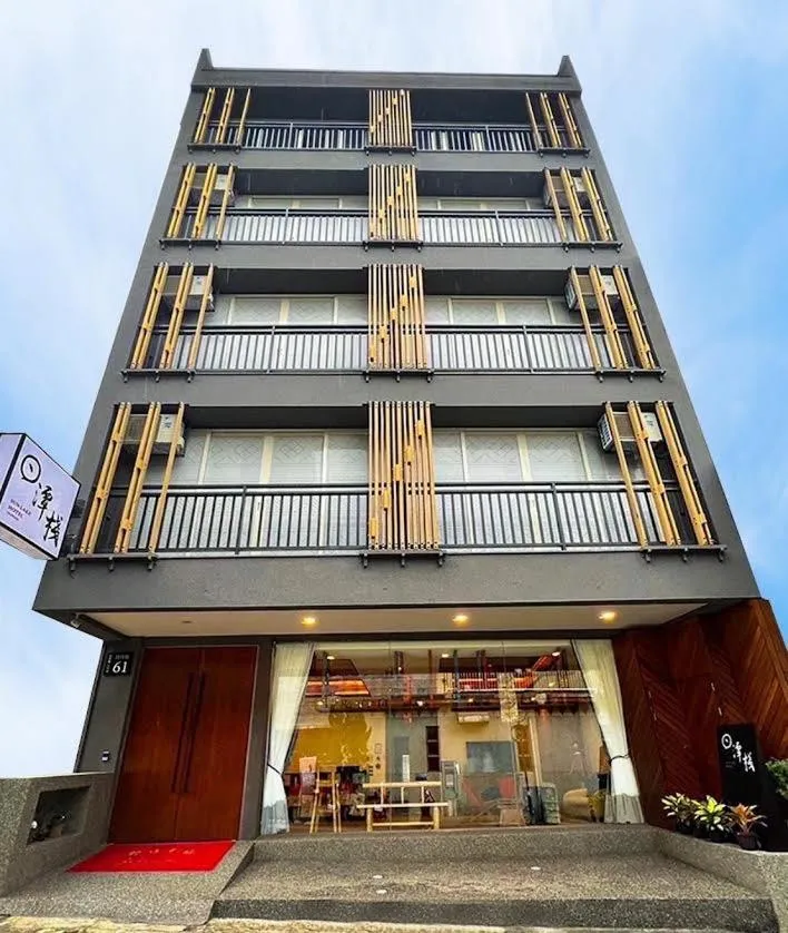 Property building in Sun Lake Hotel