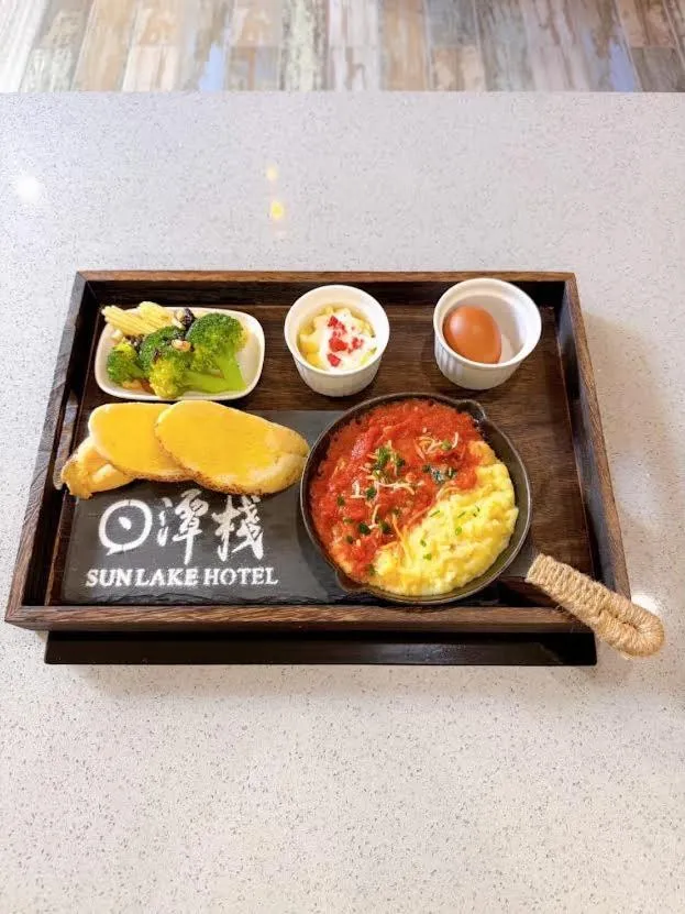 Breakfast in Sun Lake Hotel