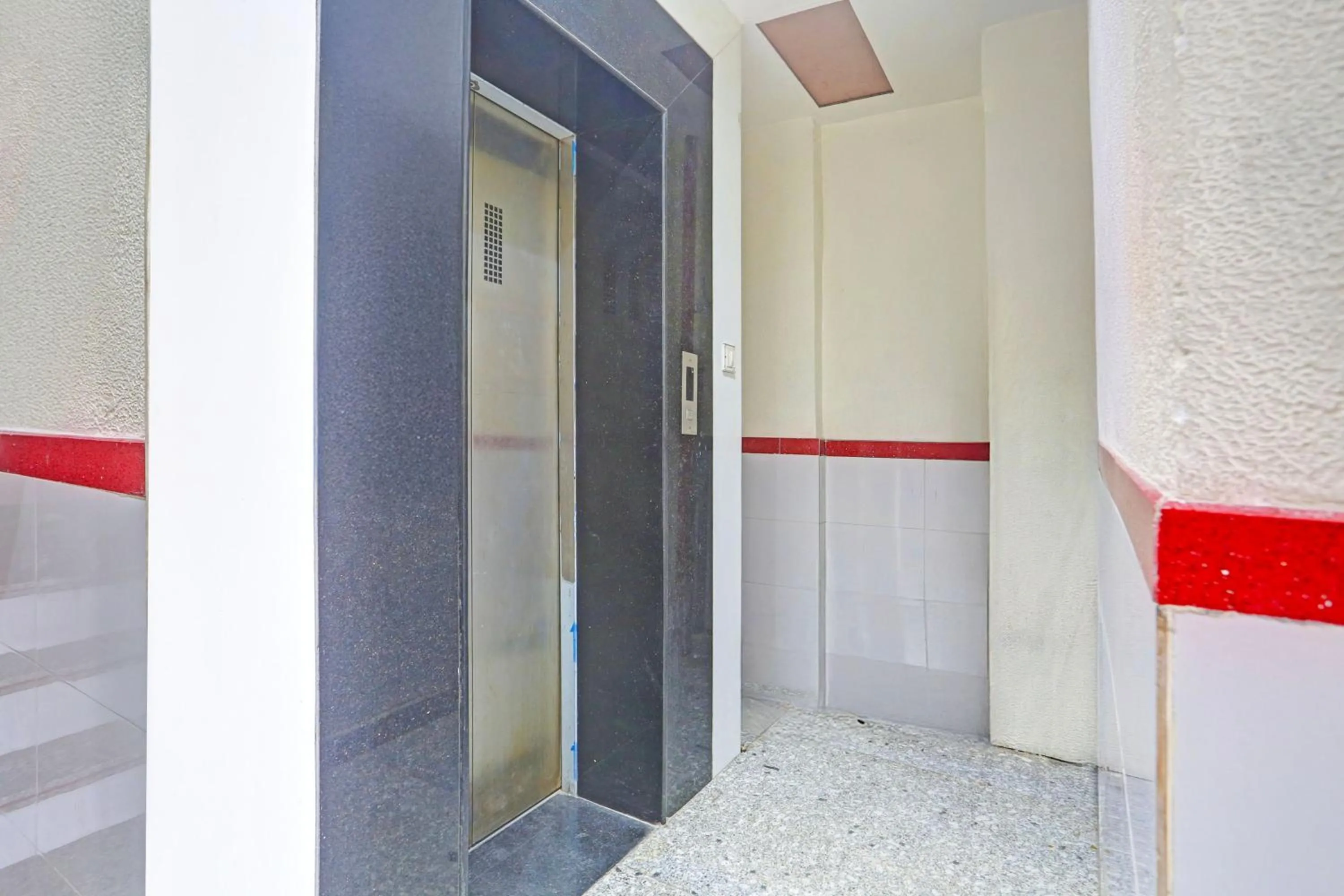 Lobby or reception in Hotel O Kesarganj Formerly Suman Palace