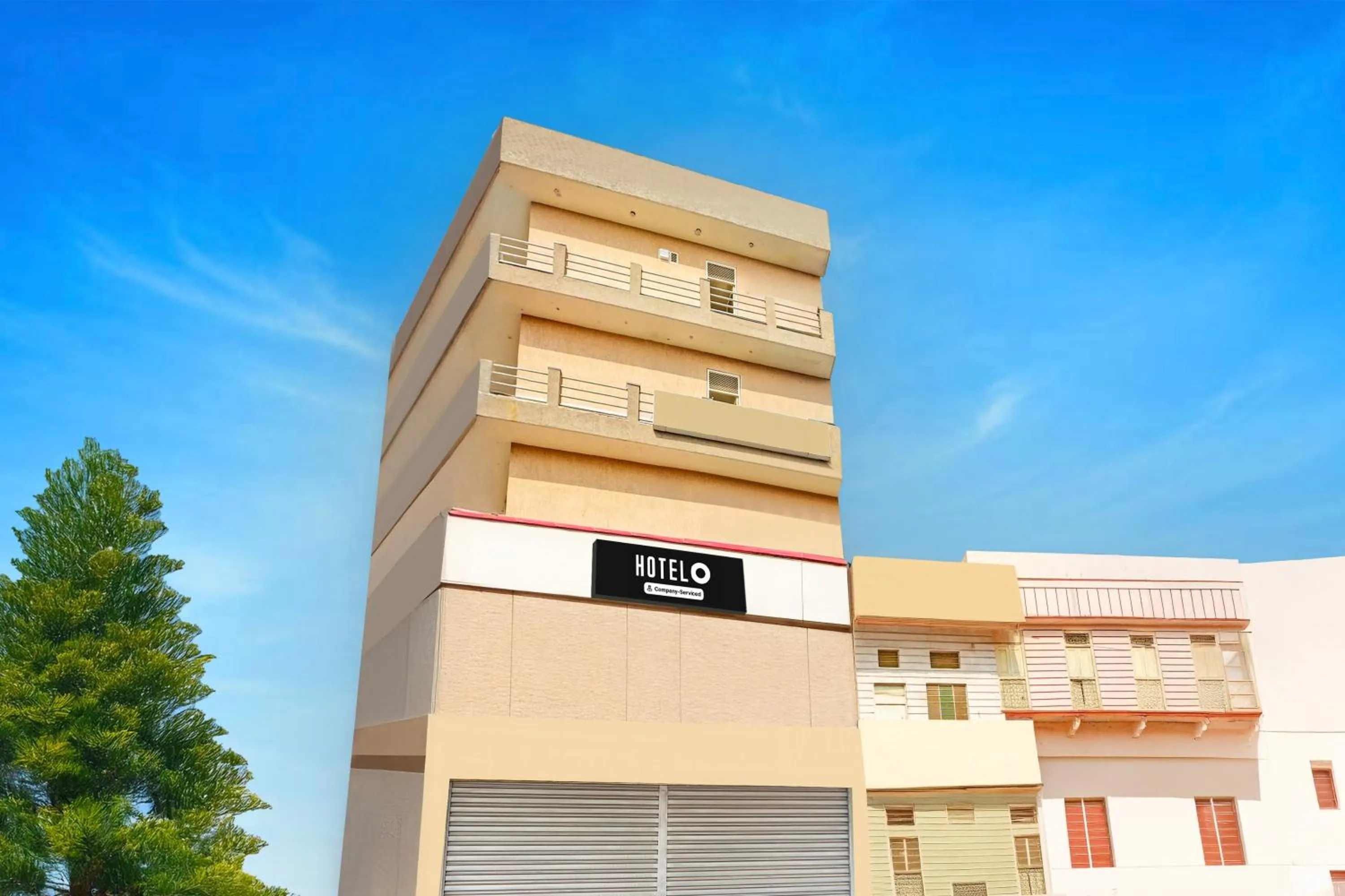 Facade/entrance in Hotel O Kesarganj Formerly Suman Palace