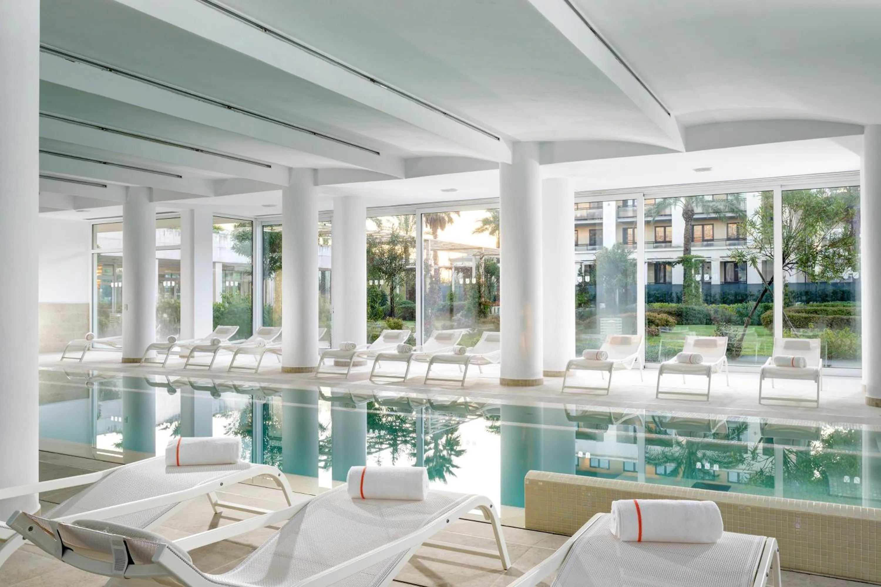 Swimming pool in Versilia Lido | UNA Esperienze