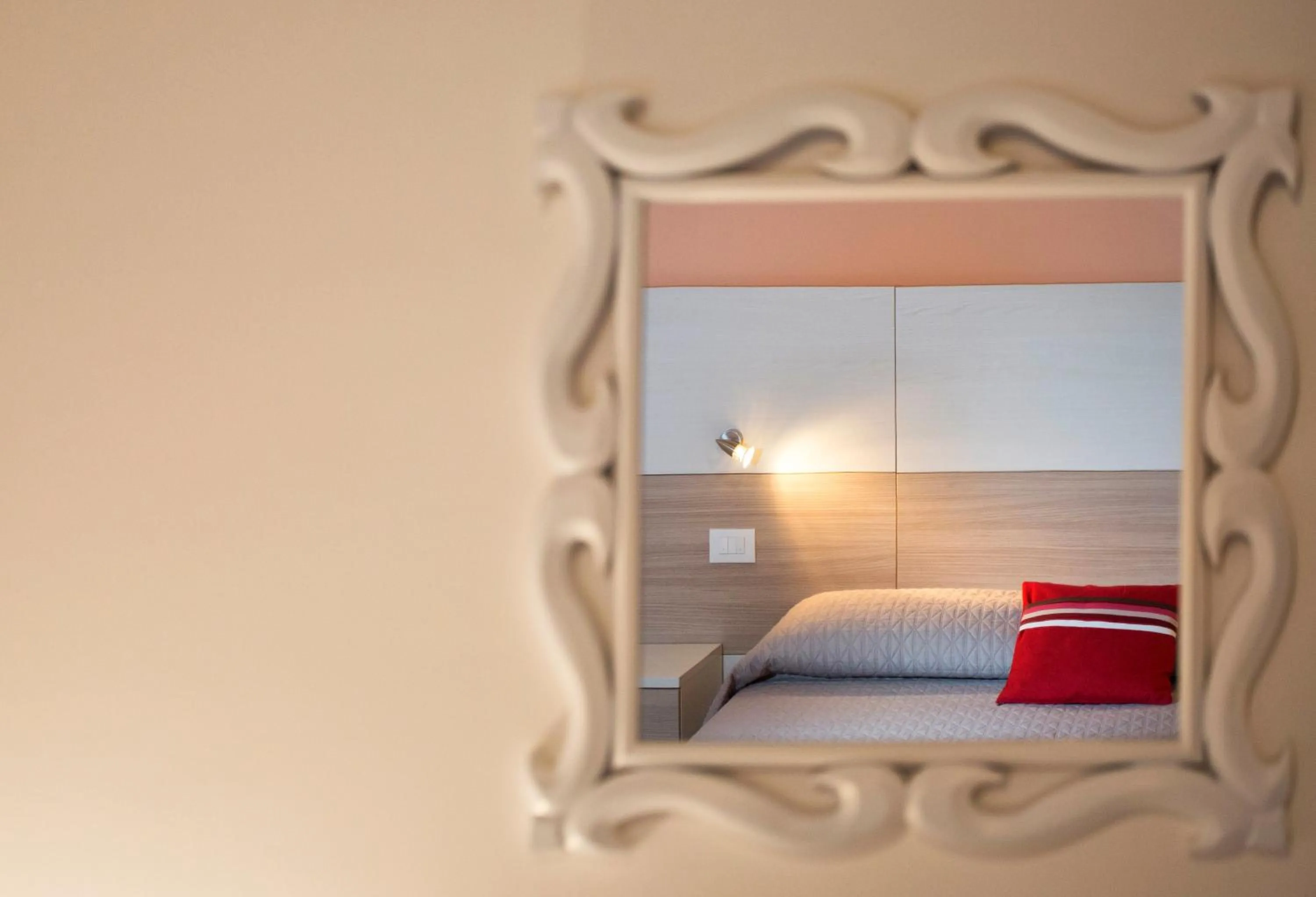 Photo of the whole room, Bed in Trapani Home