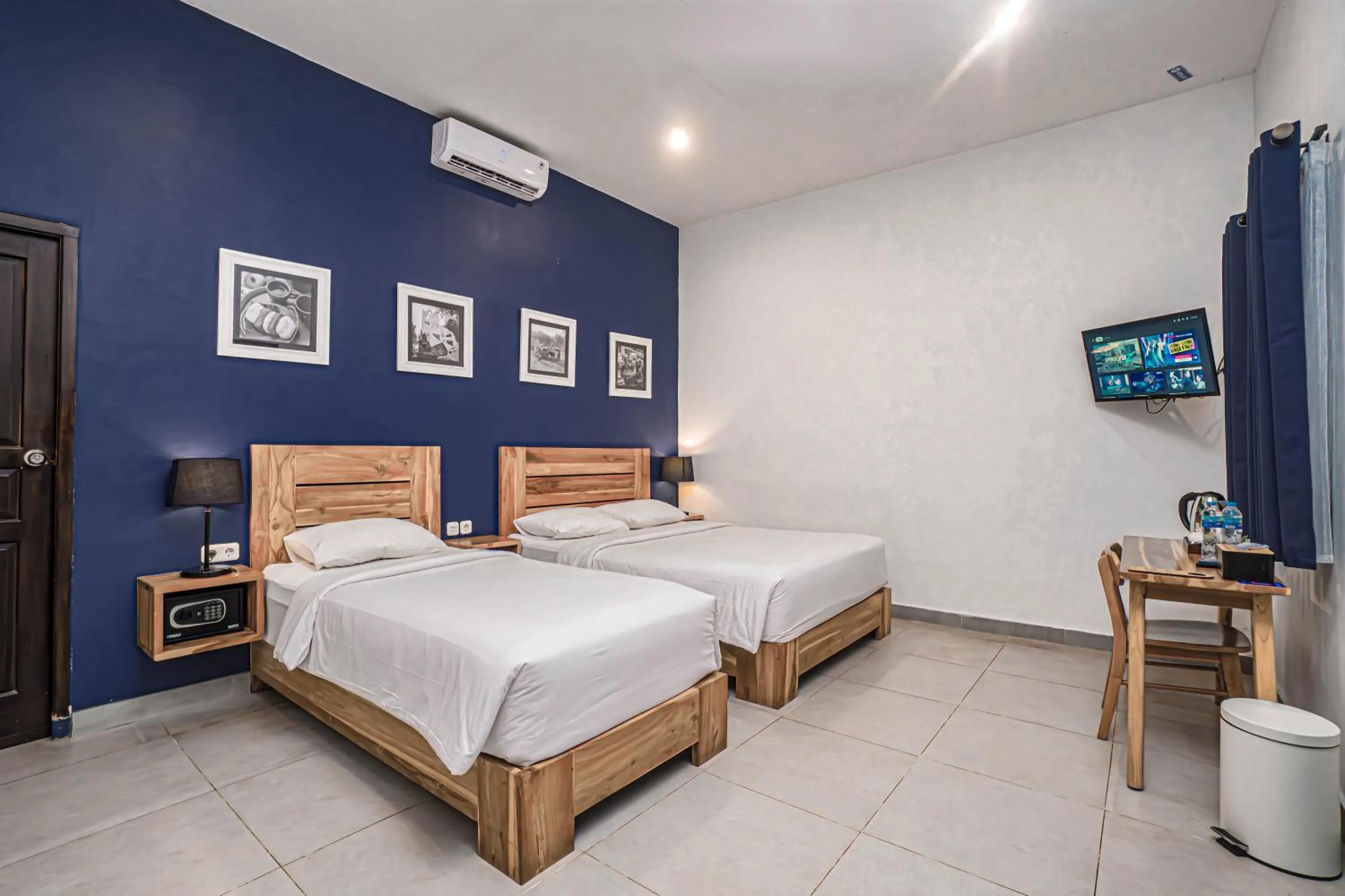 Bed in La Casa Jogja