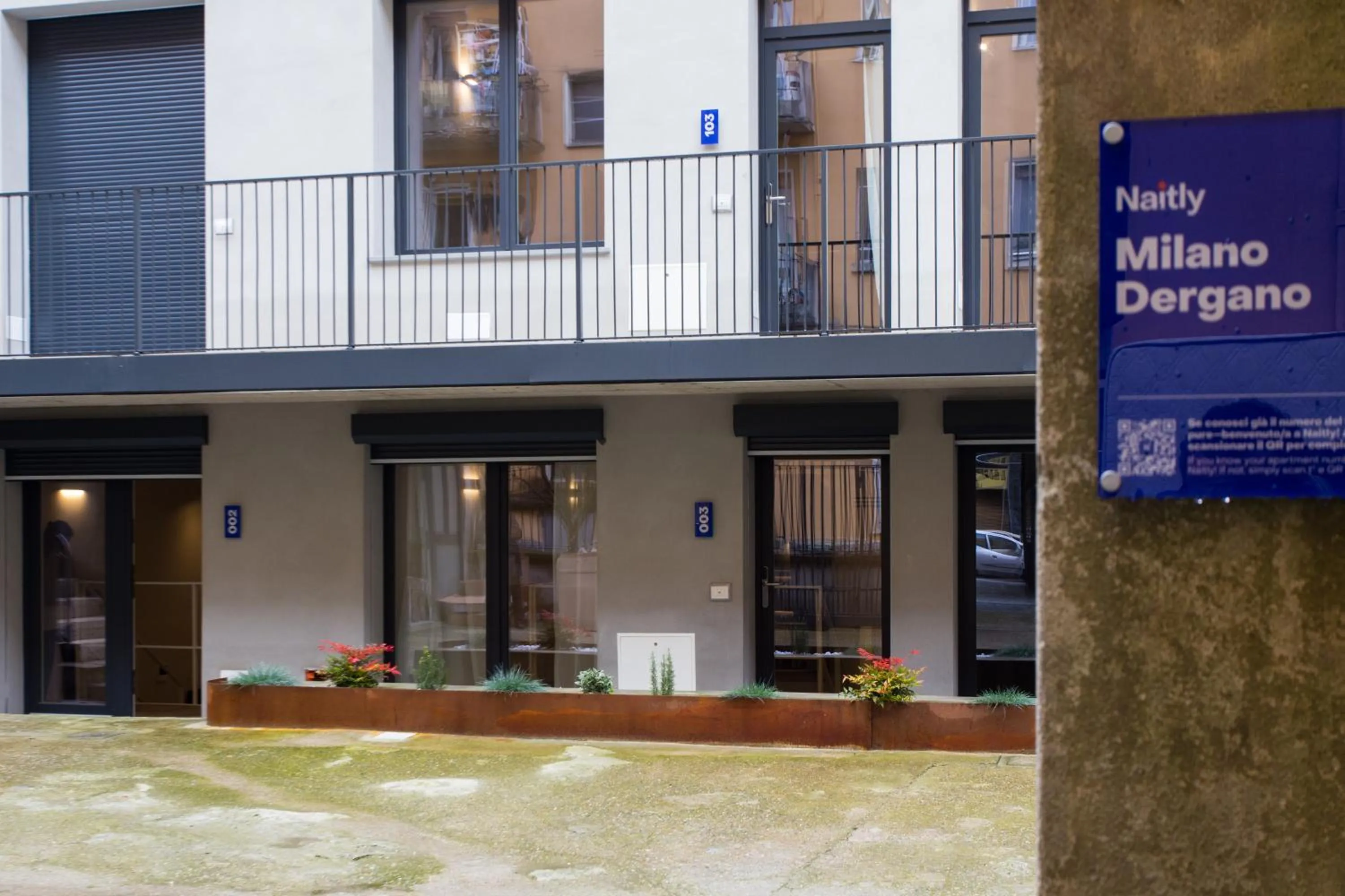 Property building in Naitly Milano Dergano