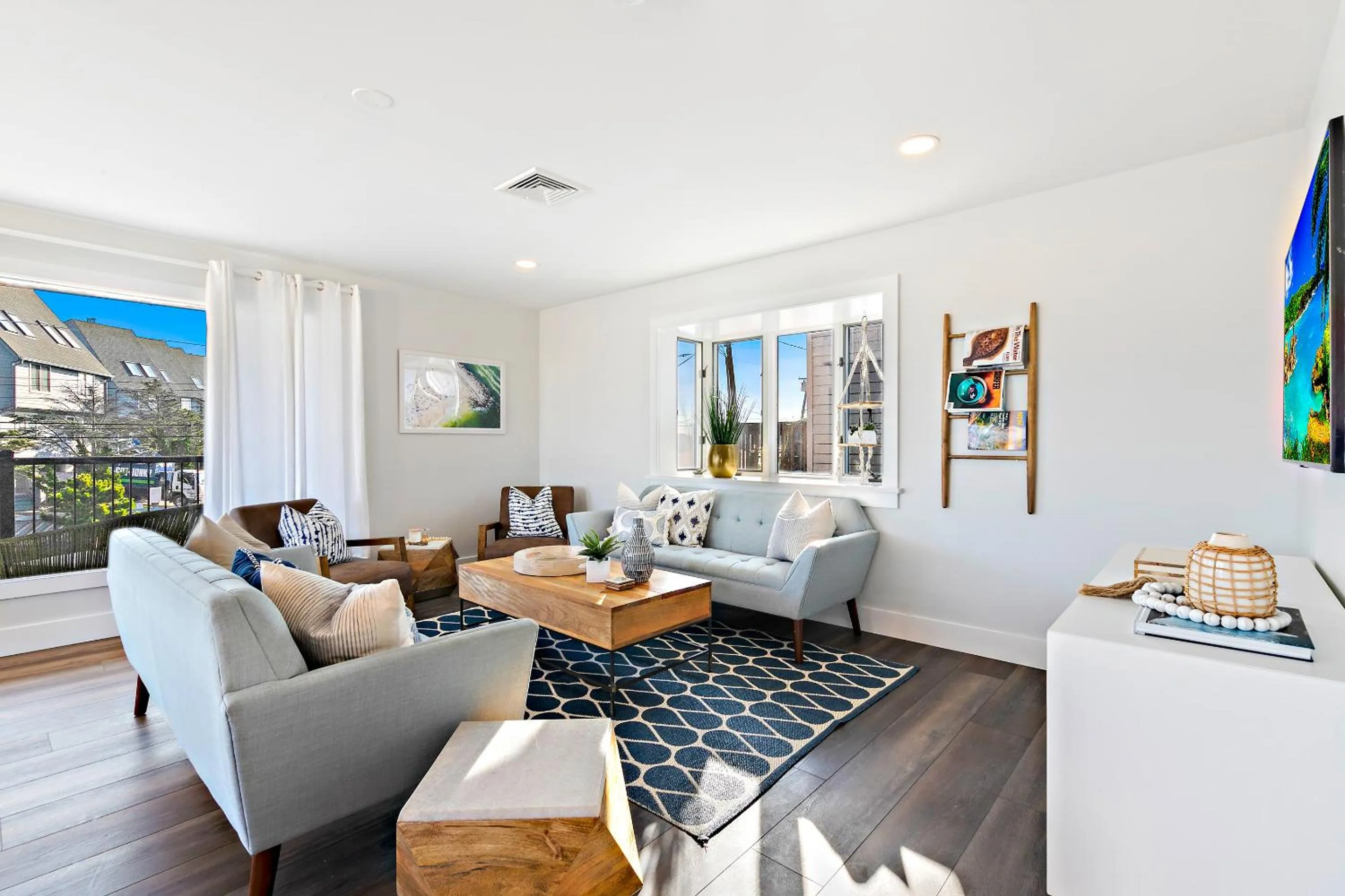 Seating area in Casa del Mar