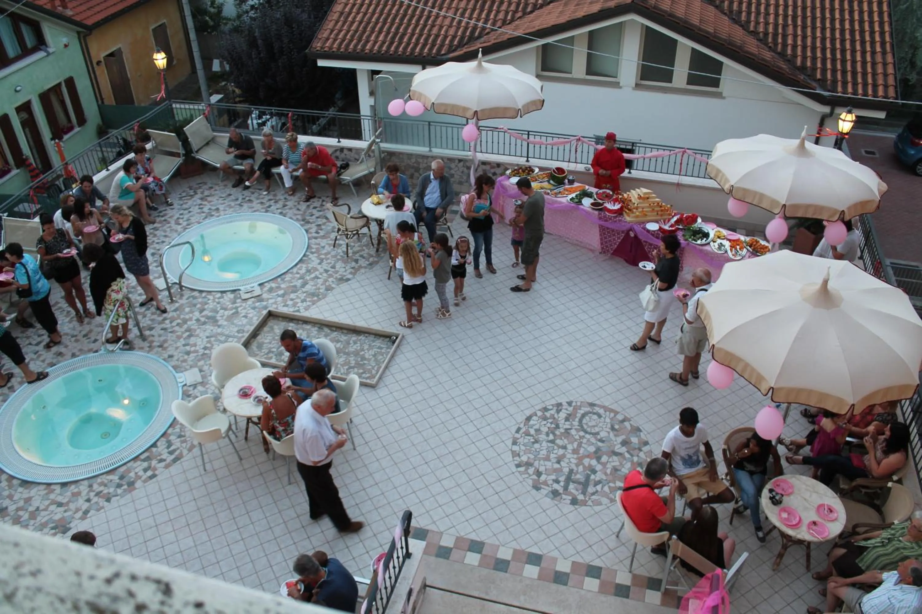 Balcony/Terrace in Hotel Cannes