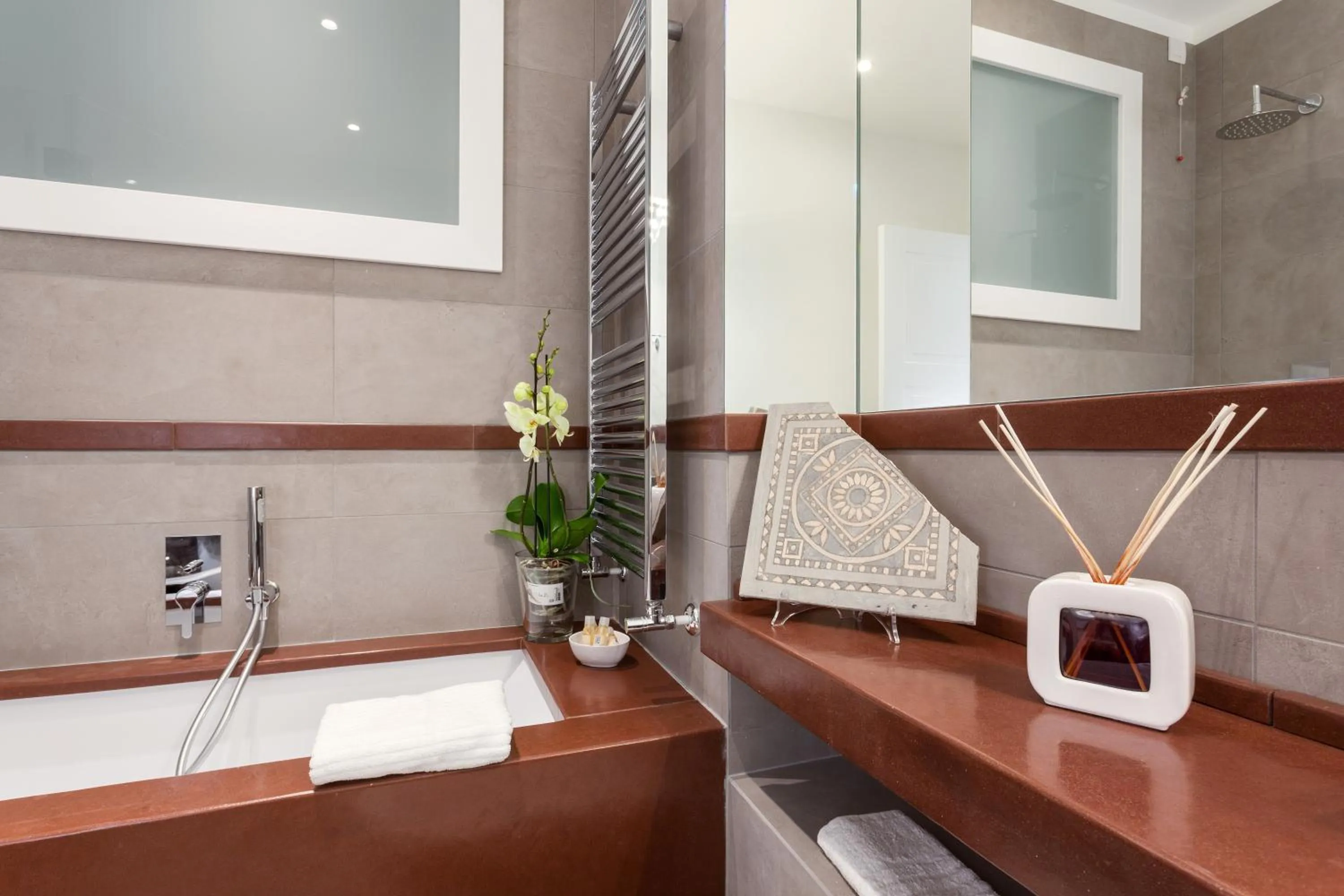 Bathroom in 504 Corso Suites