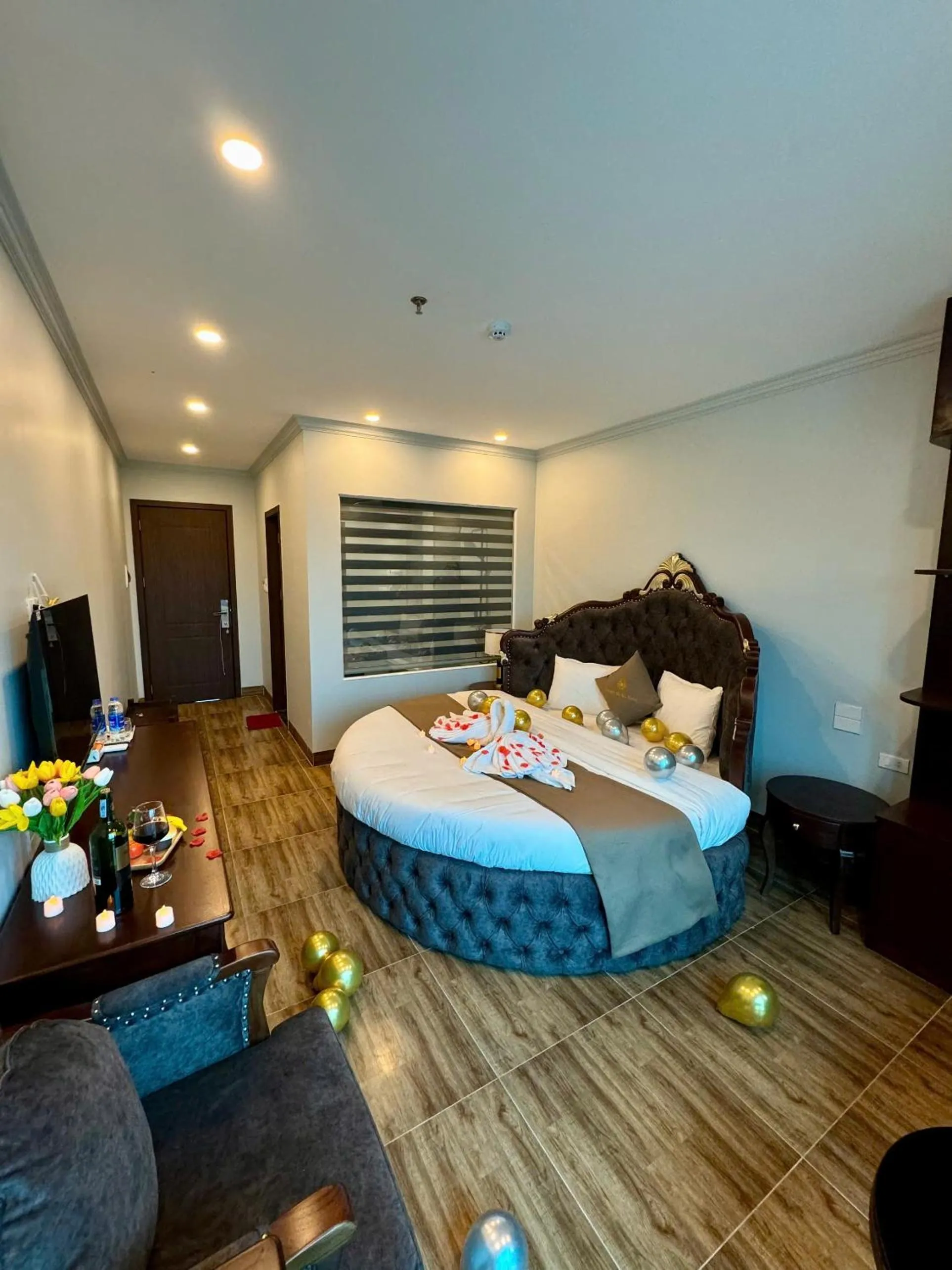 Bed in Luxury Hanoi Hotel