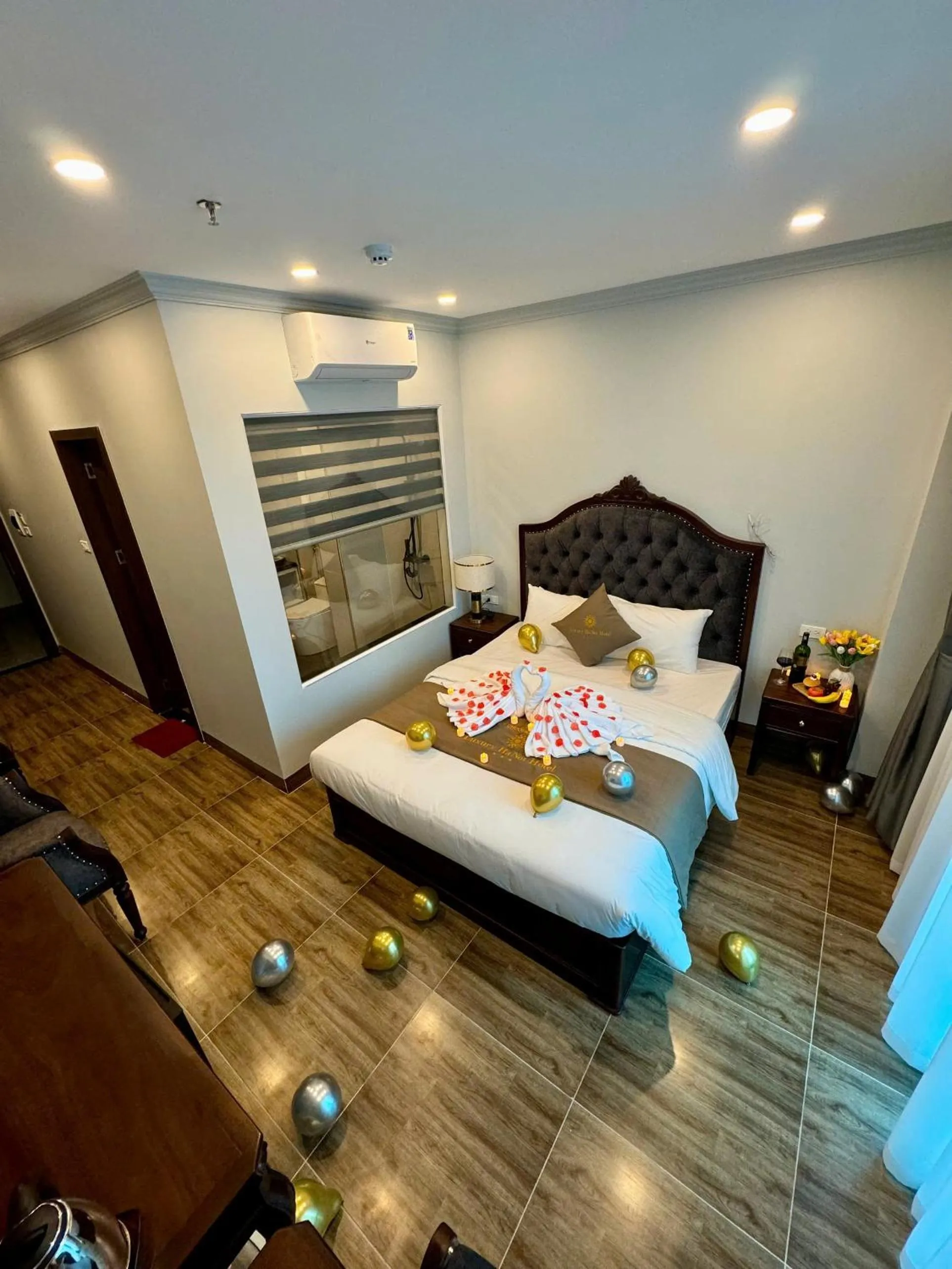 Bed in Luxury Hanoi Hotel