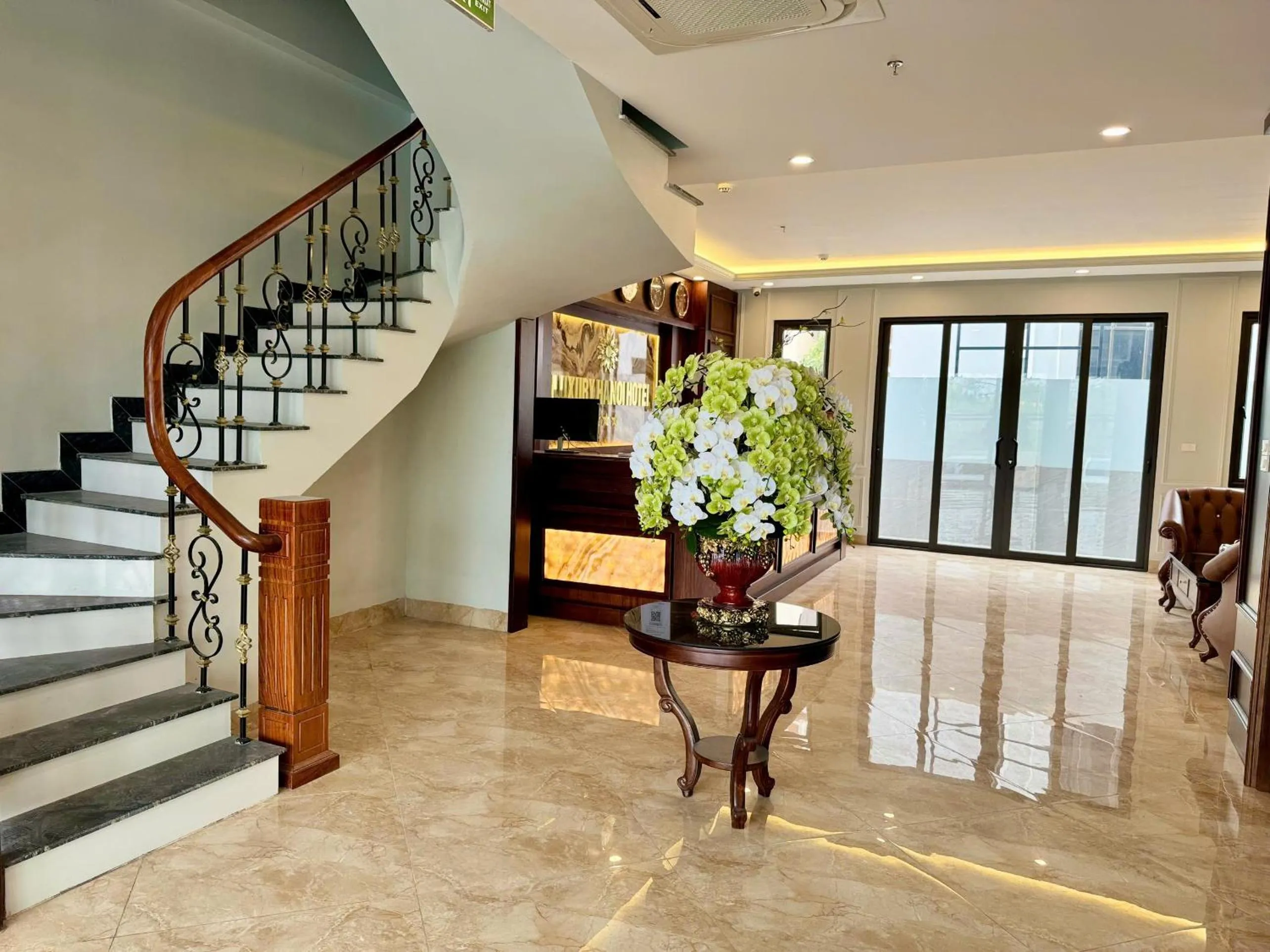 Communal lounge/ TV room in Luxury Hanoi Hotel