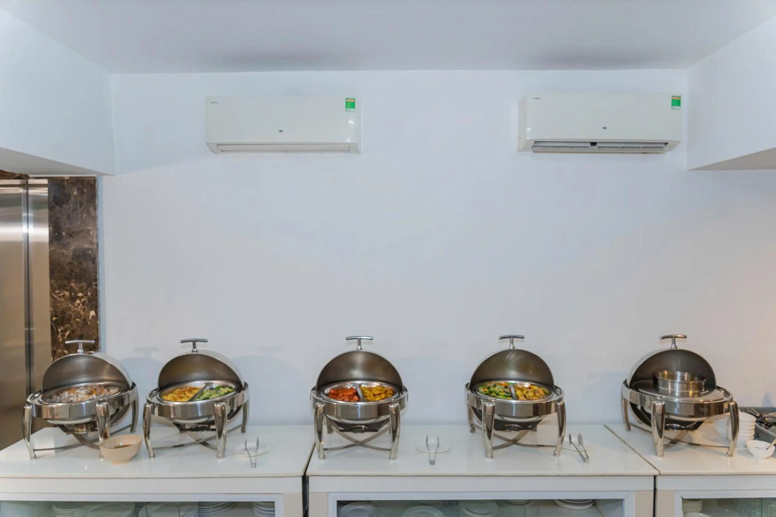 Kitchen or kitchenette in Luxury Hanoi Hotel