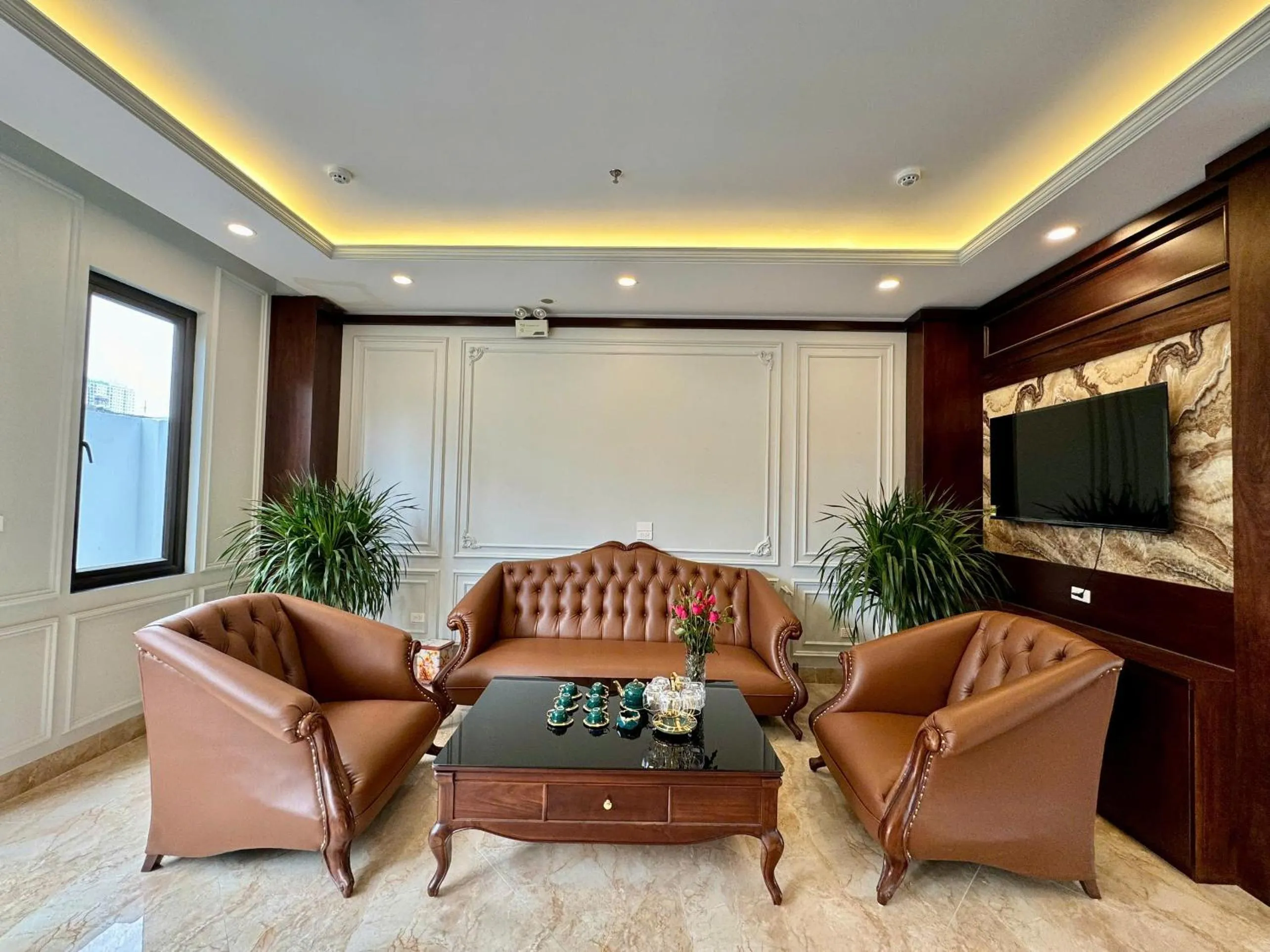 TV and multimedia in Luxury Hanoi Hotel