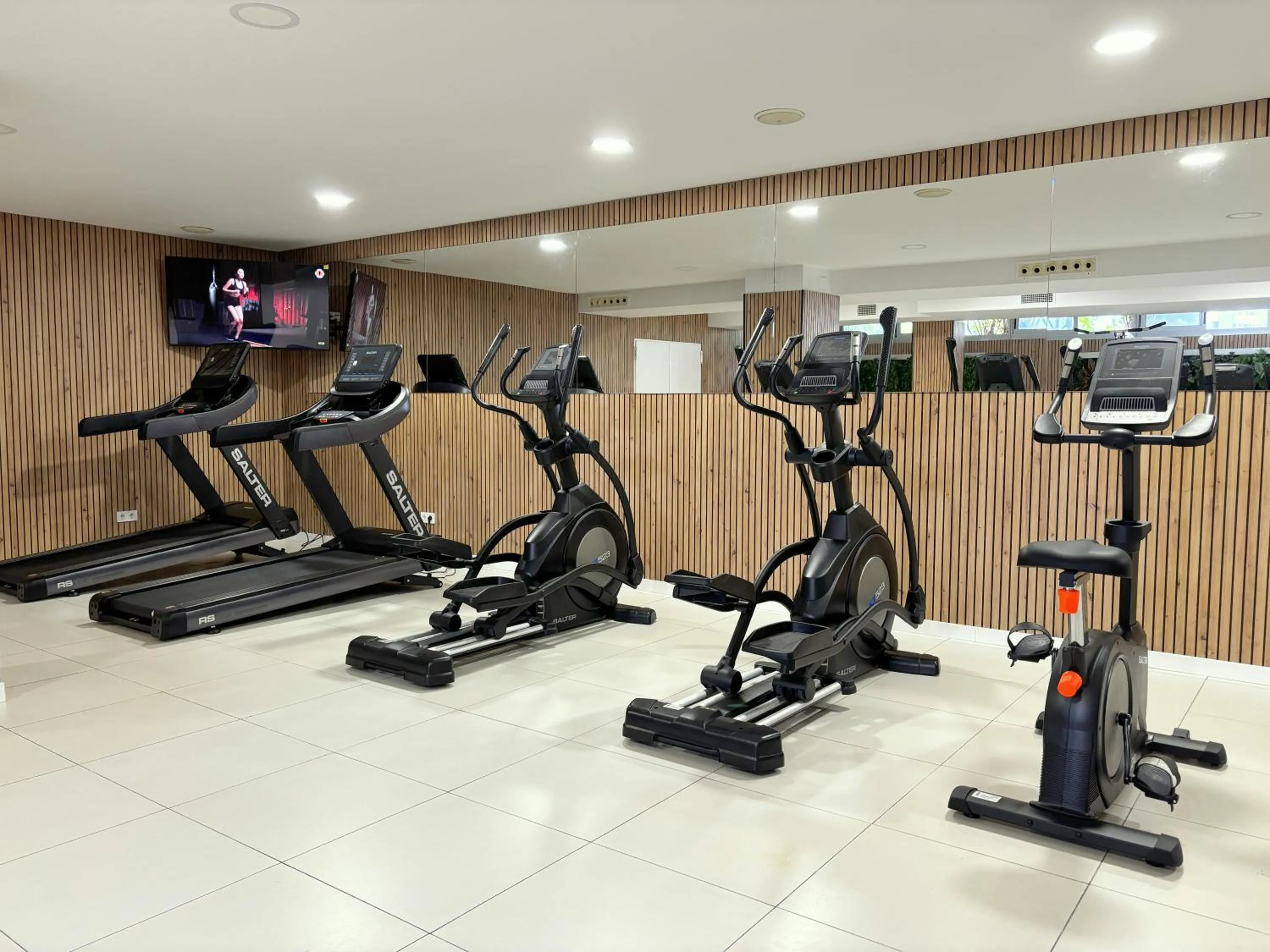 Apolo Suites Rentalmar
