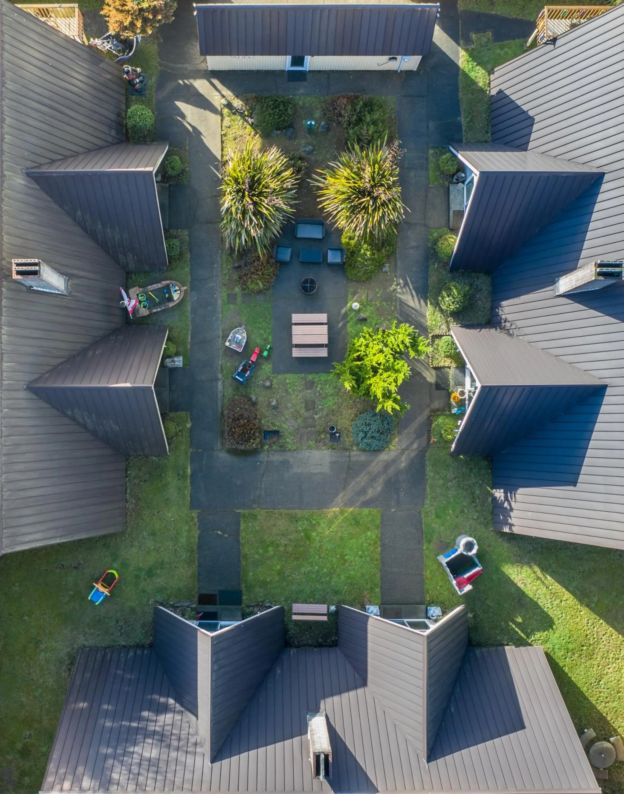 Inner courtyard view in Shorebirds Villas