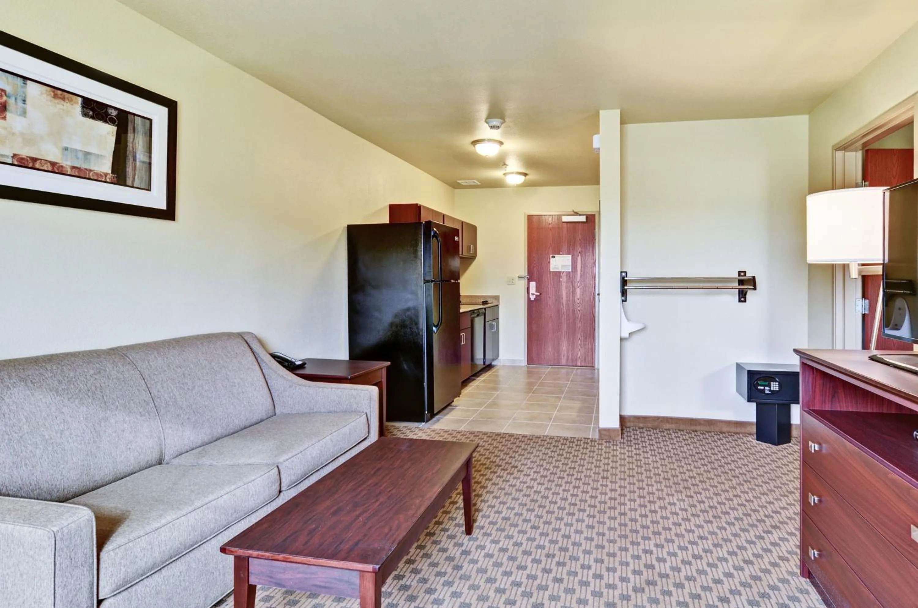 Kitchen or kitchenette in Cobblestone Inn & Suites - Ambridge