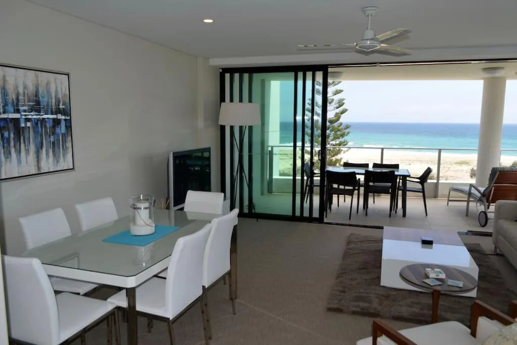 Living room in Pure Kirra