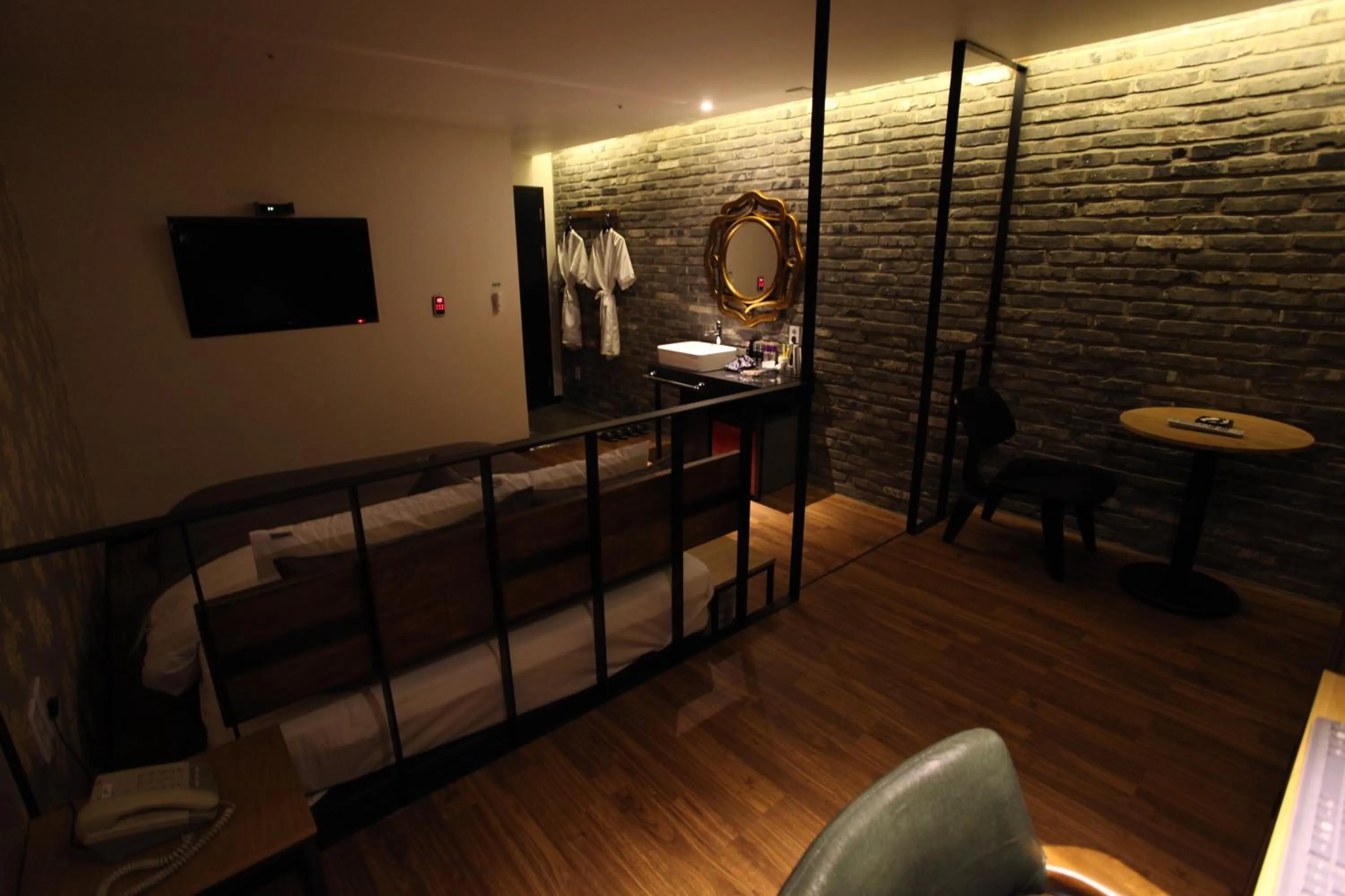 Photo of the whole room in Hotel Banwol