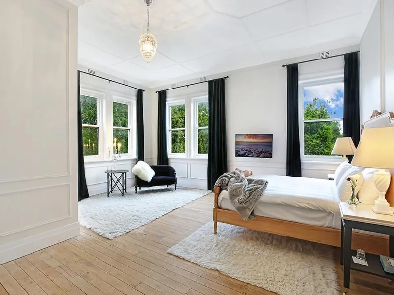 Photo of the whole room in The Robertson Hotel