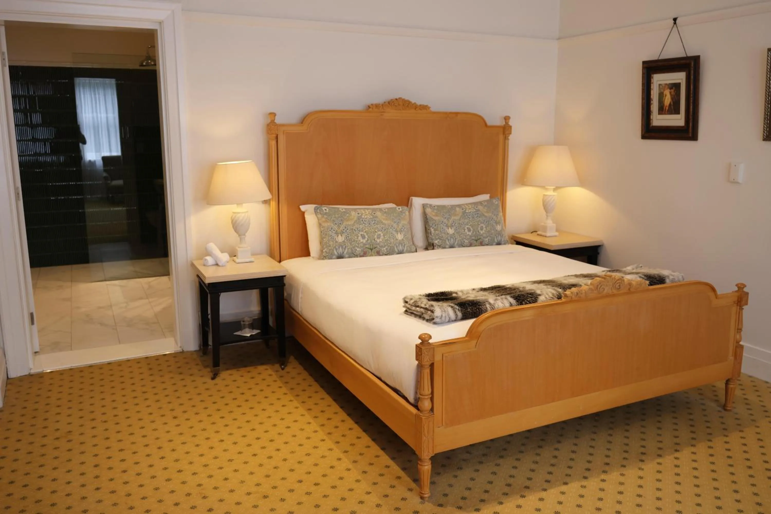 Bed in The Robertson Hotel