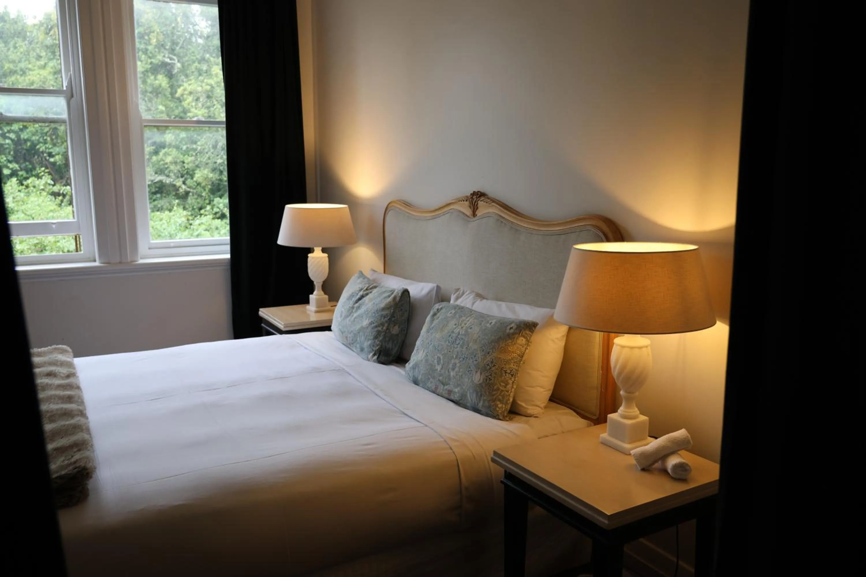 Bed in The Robertson Hotel