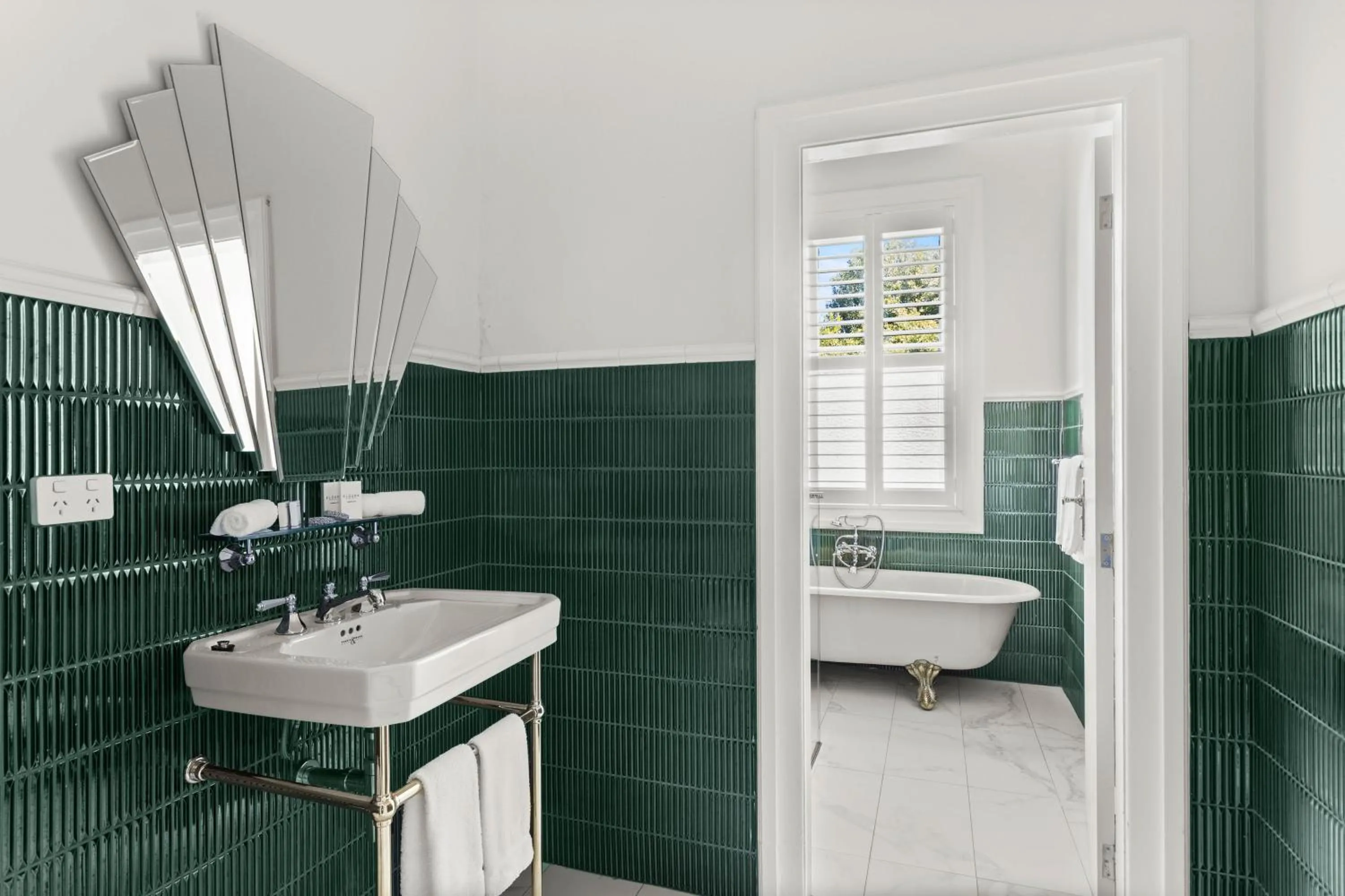 Shower in The Robertson Hotel