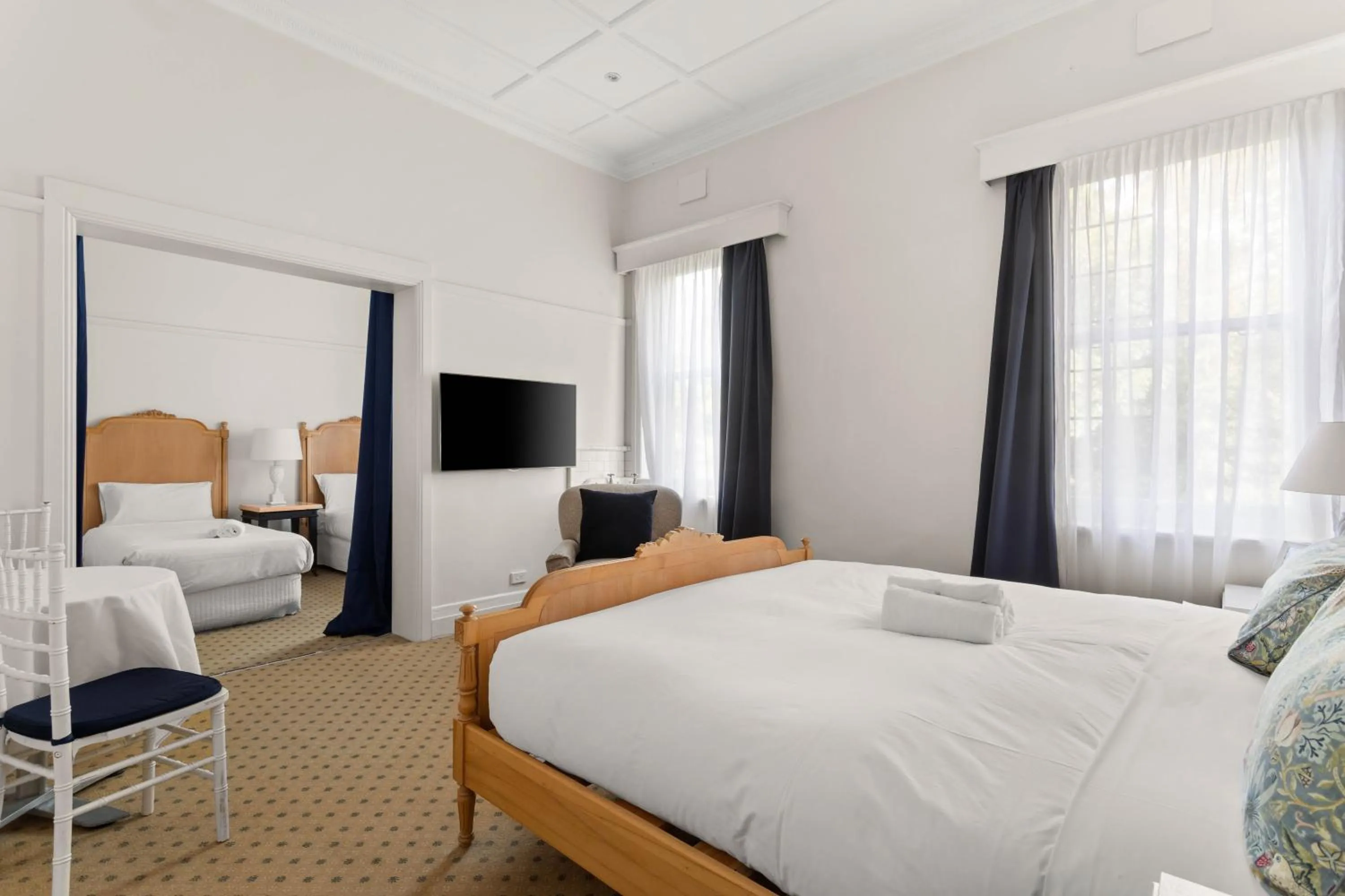 Bedroom in The Robertson Hotel