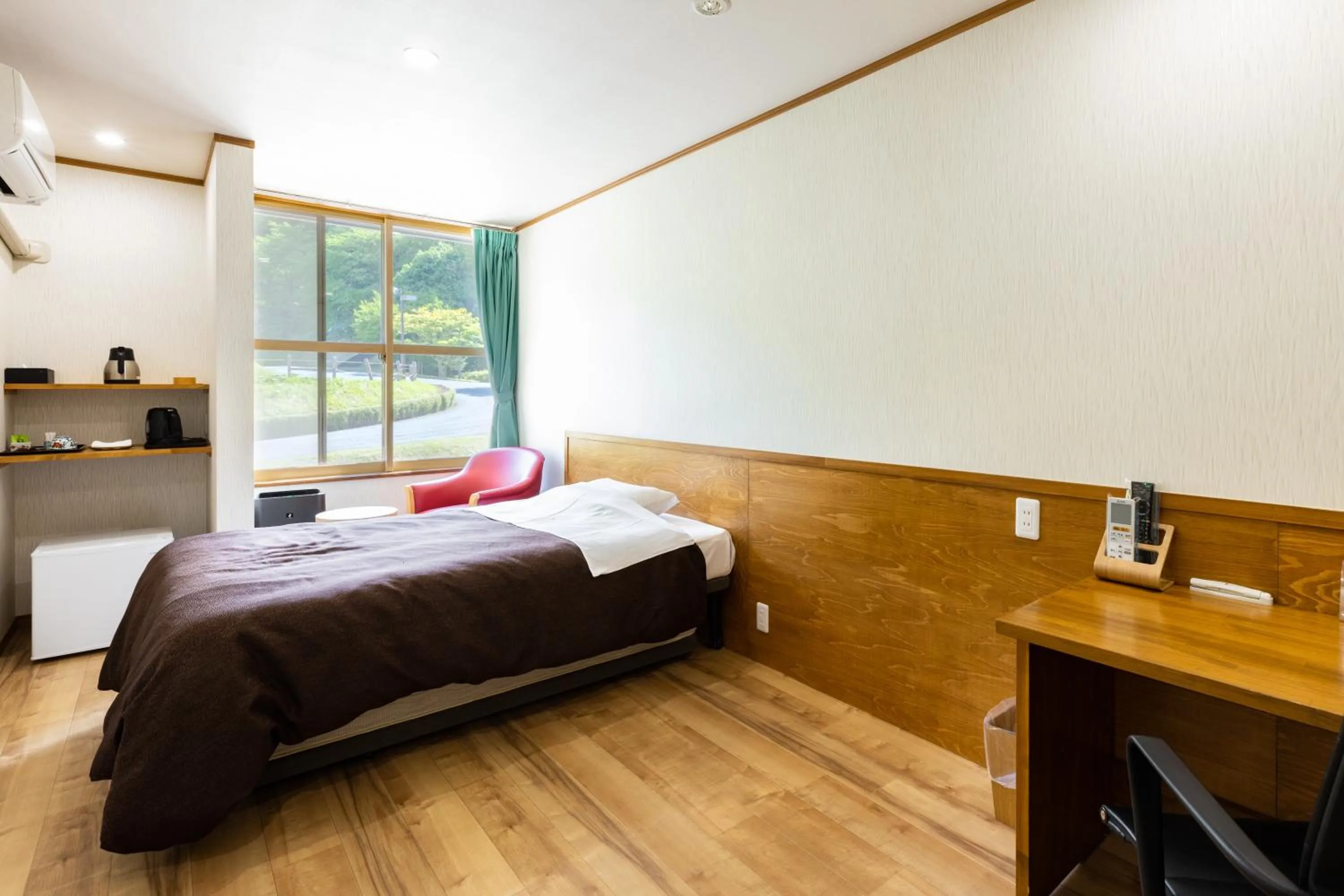 Photo of the whole room, Bed in Seiryukaku