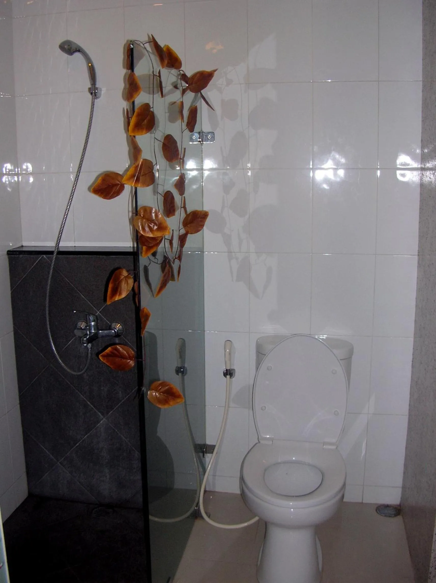 Bathroom in Wirton Hotel